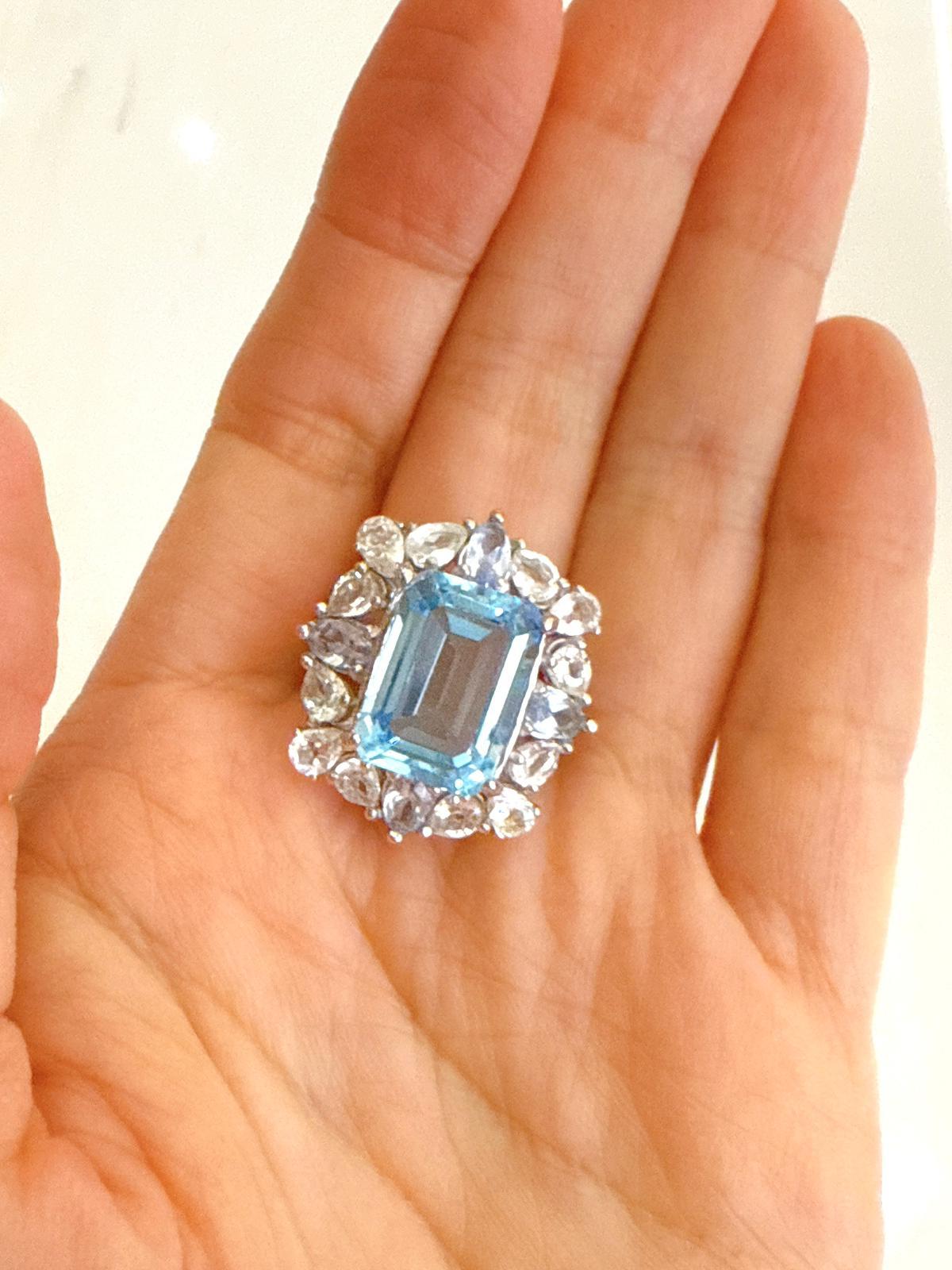 Classic Italian Bochic “Capri” Blue Topaz Ring Set In 18K Gold & Silver For Sale 1