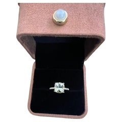 Anello classico italiano Bochic "Capri" con topazio verde limone incastonato in oro e argento 18 carati