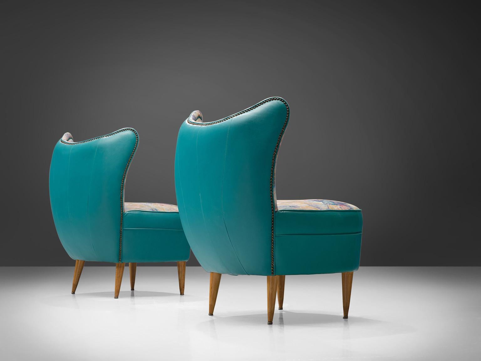 Classic Italian Pair of Lounge Chairs in Turquoise Leatherette In Good Condition For Sale In Waalwijk, NL