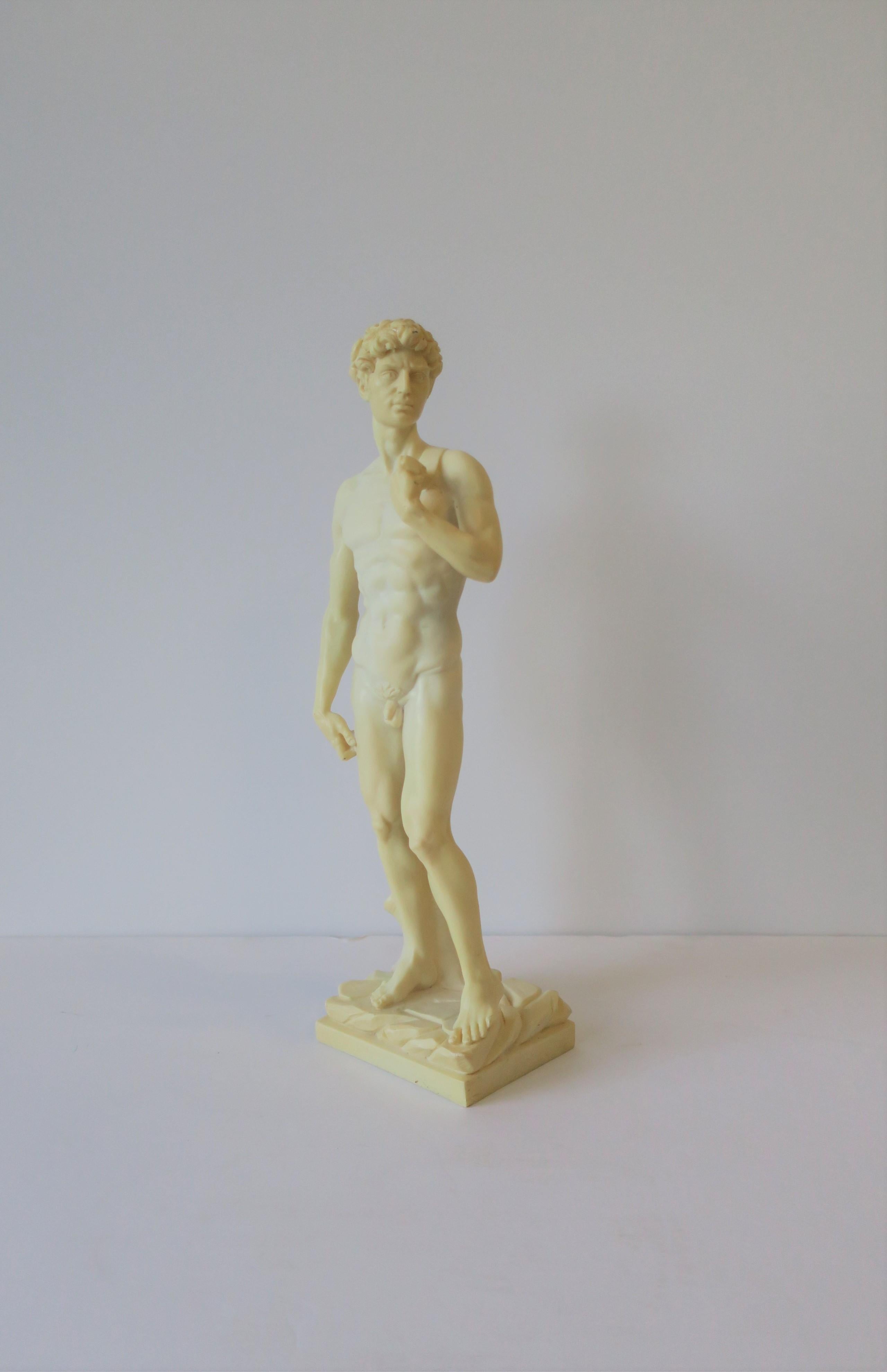 Italienische römische Skulptur des David im Angebot 1