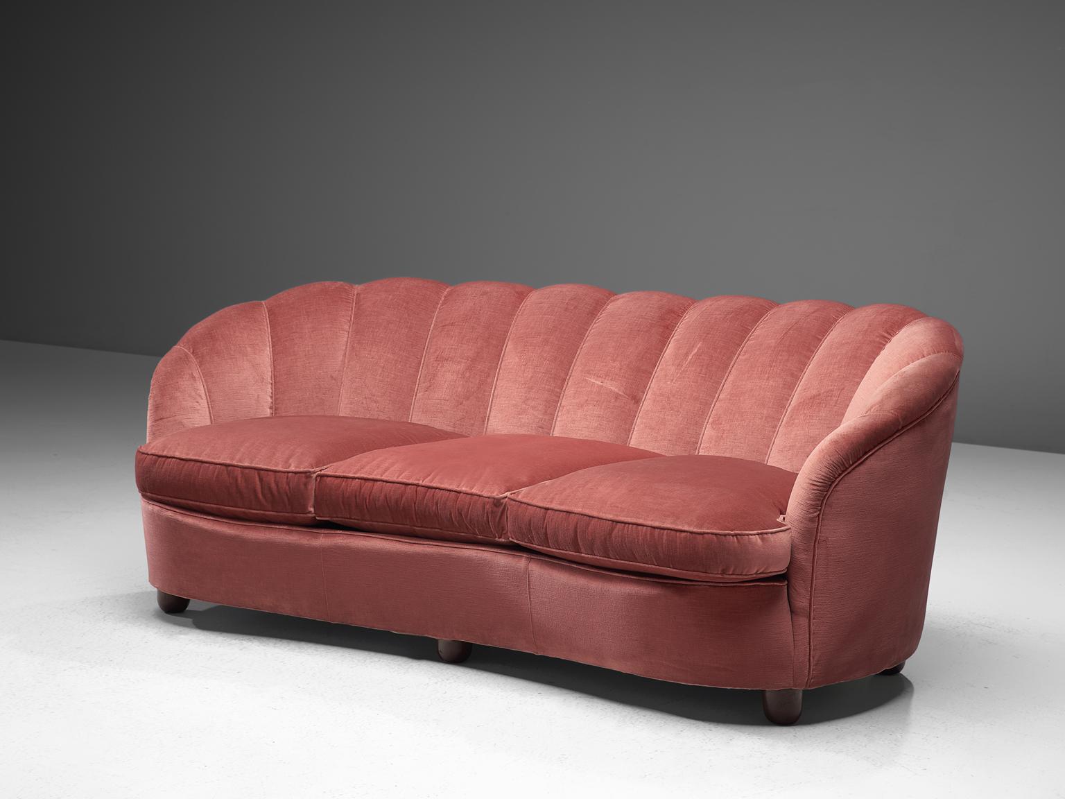 Mid-Century Modern Classic Italian Sofa in Pink Velvet