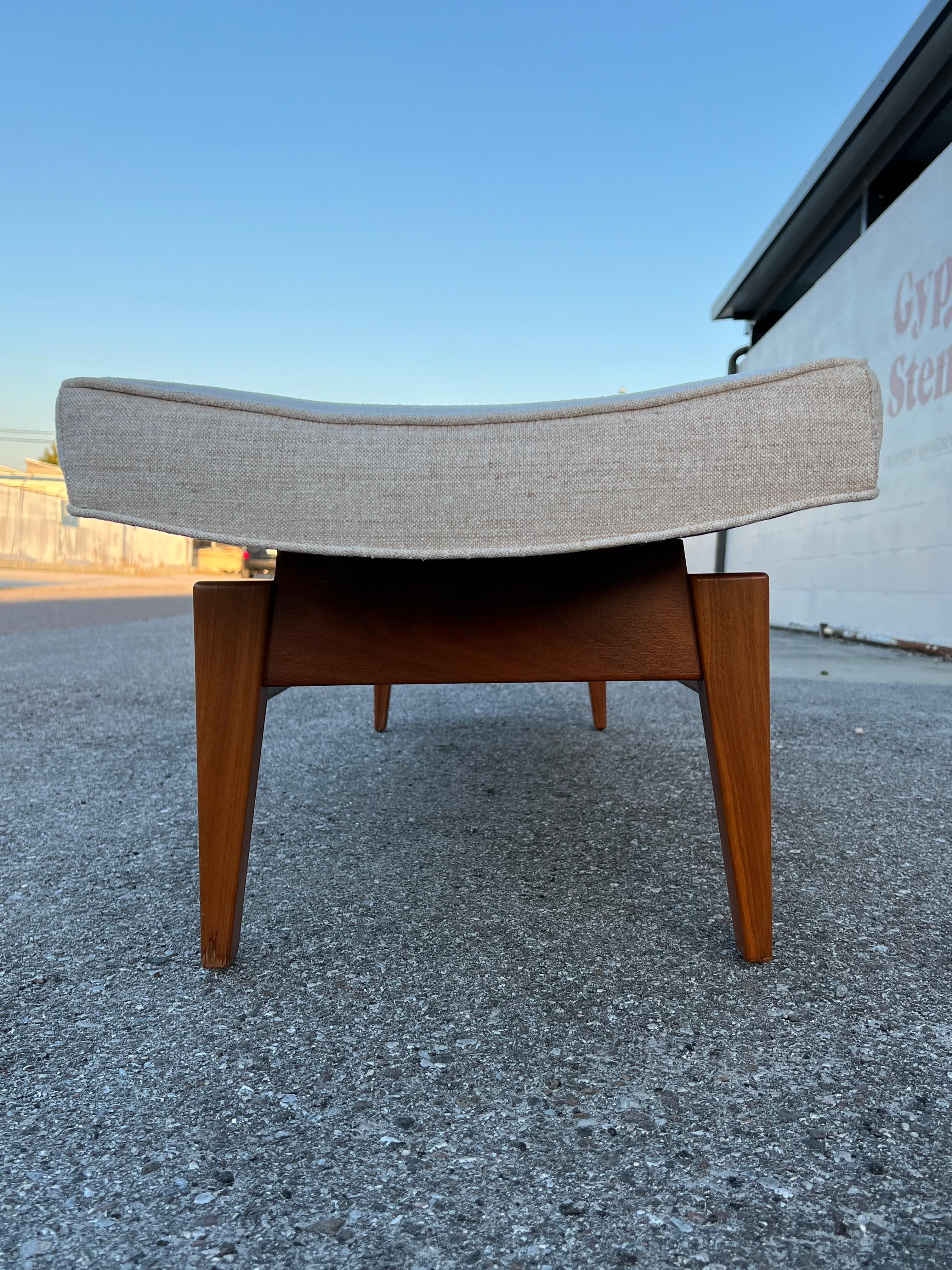 Mid-20th Century Classic Jens Risom Upholstered Bench Six Foot For Sale