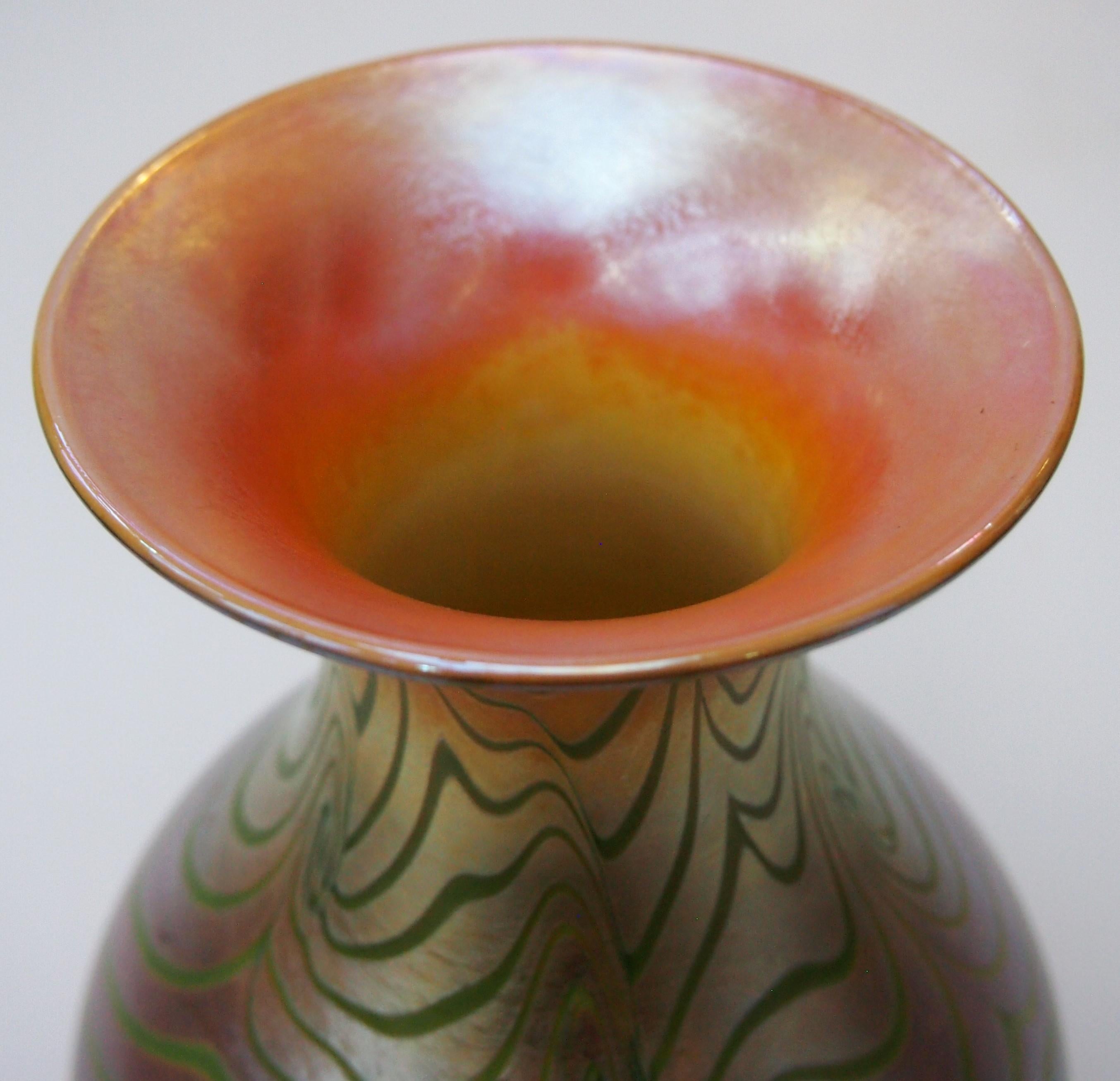 Classico vaso di vetro americano 