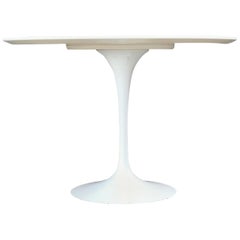 Classic Knoll Saarinen Italian Outdoor Modern Pedestal Patio Dining Table White