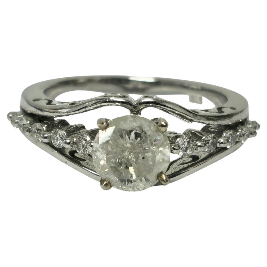 Classic Ladies 1.50 CT Diamond & 14K Gold Ring For Sale