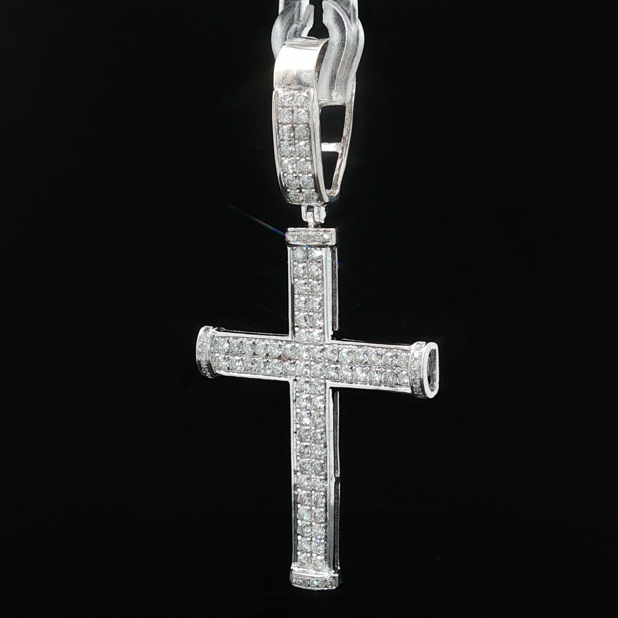 Classic Large 10k White Gold 1ctw Round Cut Pave Set Diamond Cross Pendant 3