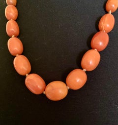 Classic Large Antique Natural Butterscotch Baltic 64.4 gr Amber Necklace