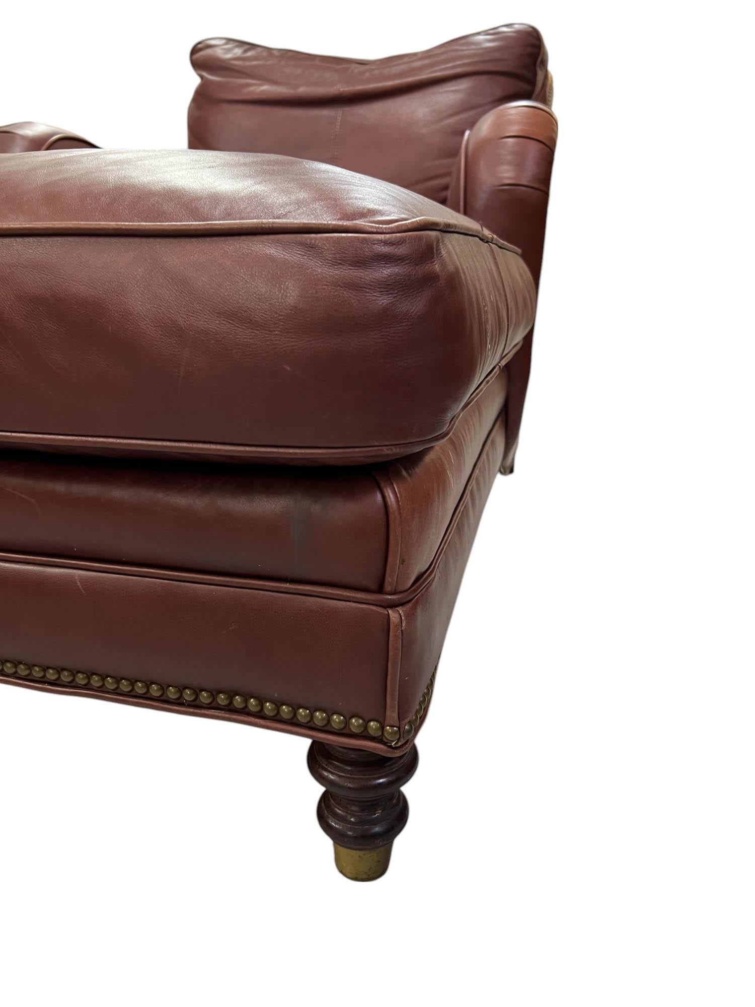 Chaise longue en cuir Classic en vente 11