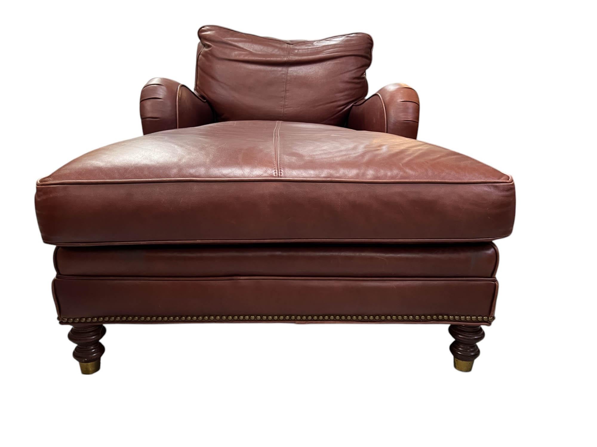Chaise longue en cuir Classic en vente 1