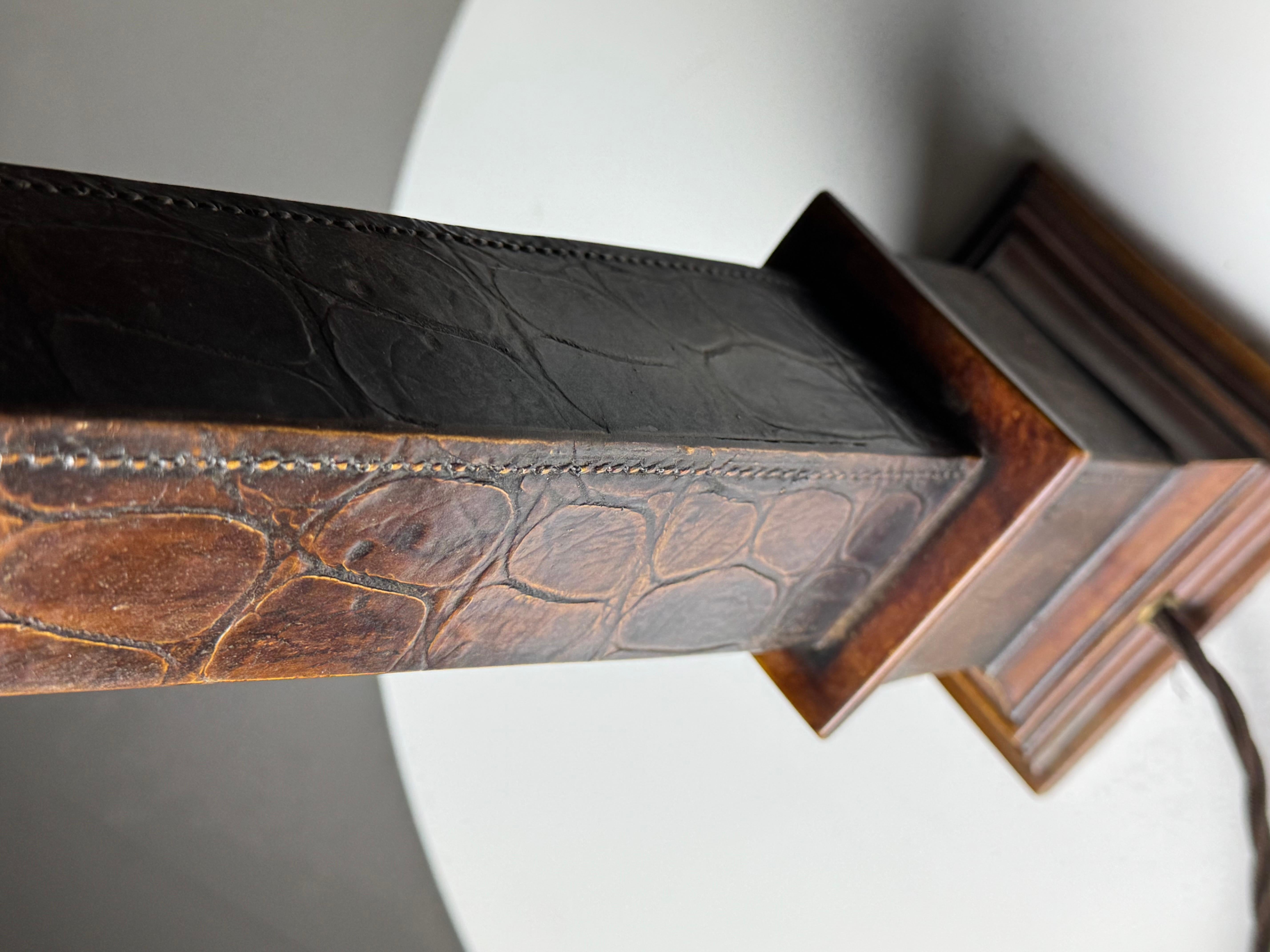 XX secolo Base per lampada Classic Leather in vendita