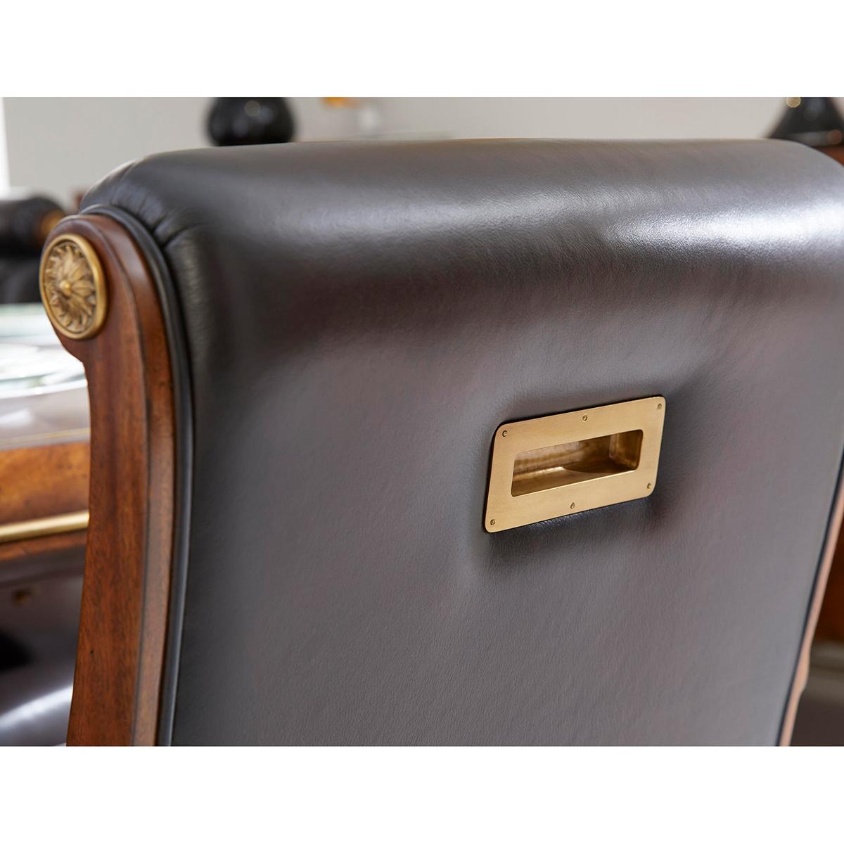 Classic Leather Tufted Dining Chair im Angebot 1
