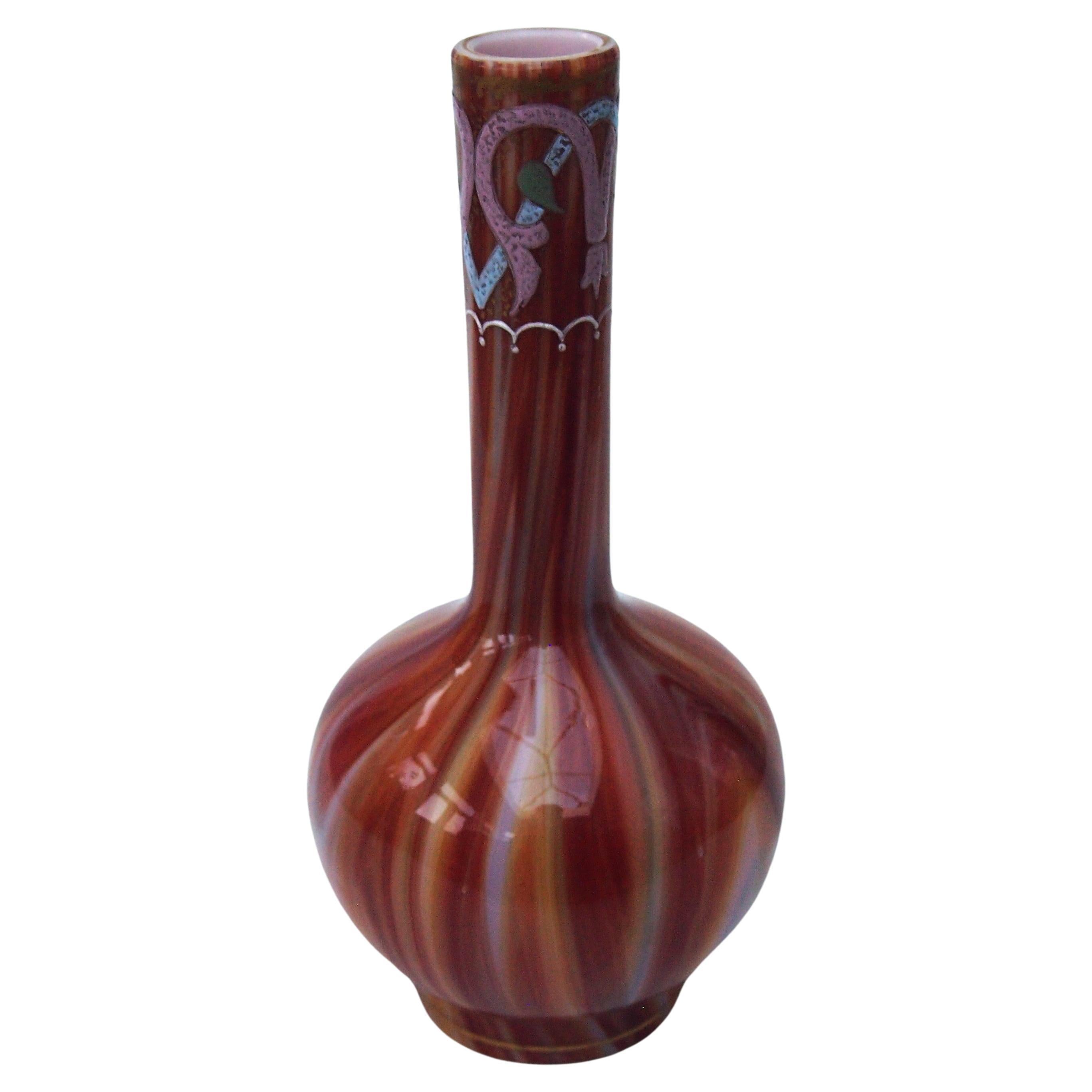Klassische frühe Loetz Glass 'Onyx' Vase um 1887 für den islamischen Markt hergestellt