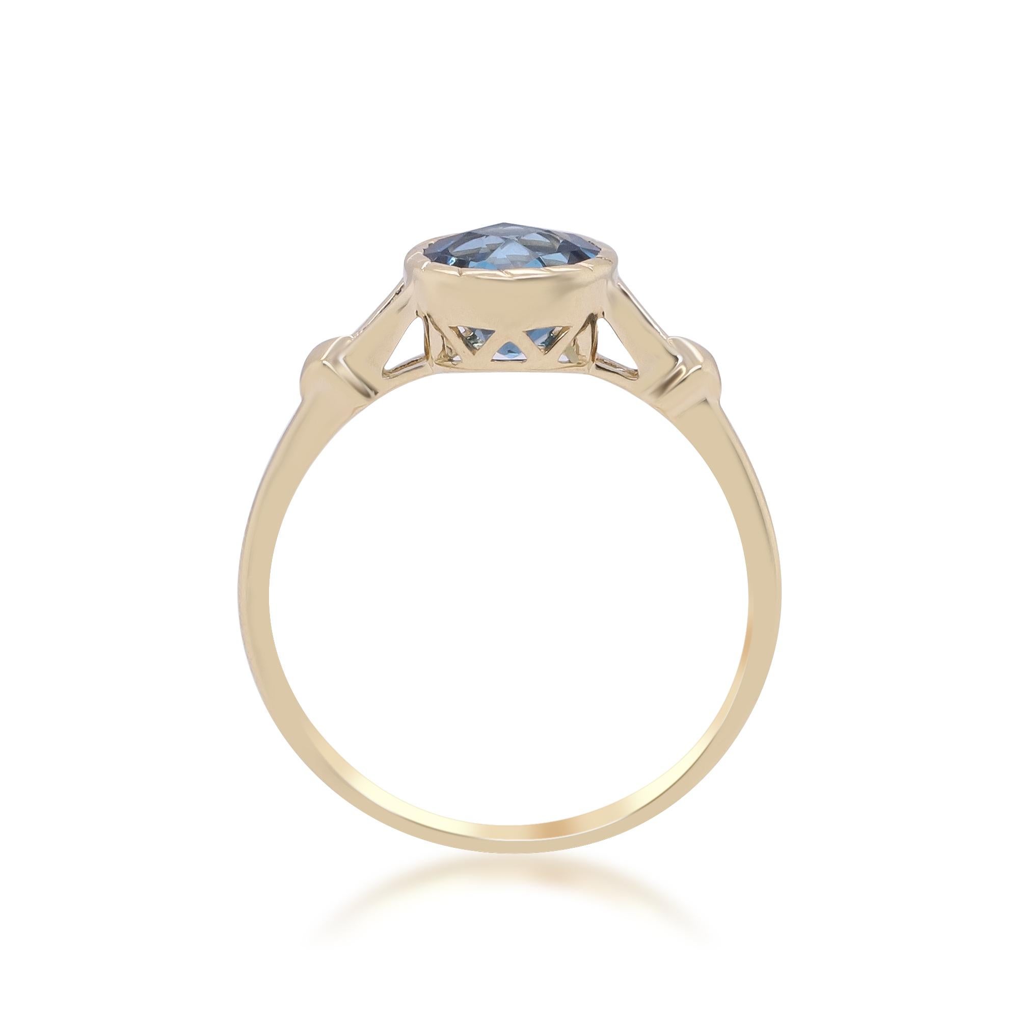 Art Deco Classic London Blue Topaz with Diamond 14k Yellow Gold Ring For Women/Girls For Sale