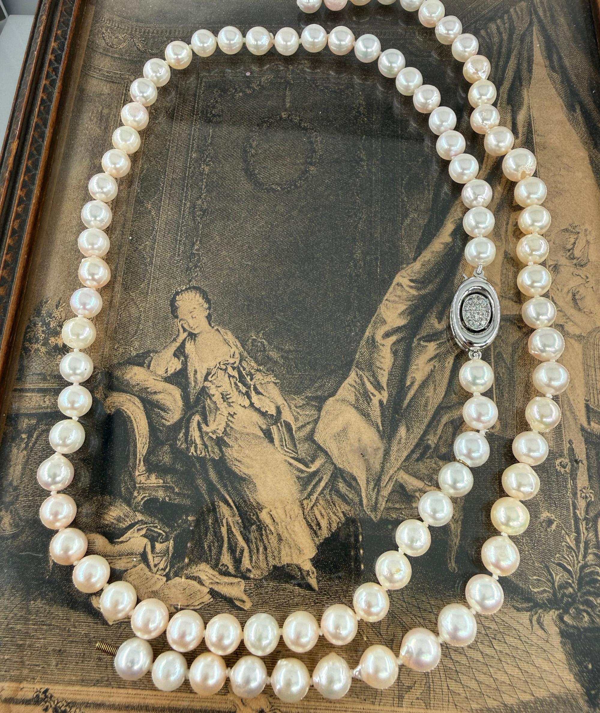 Collana classica lunga 26 3/4