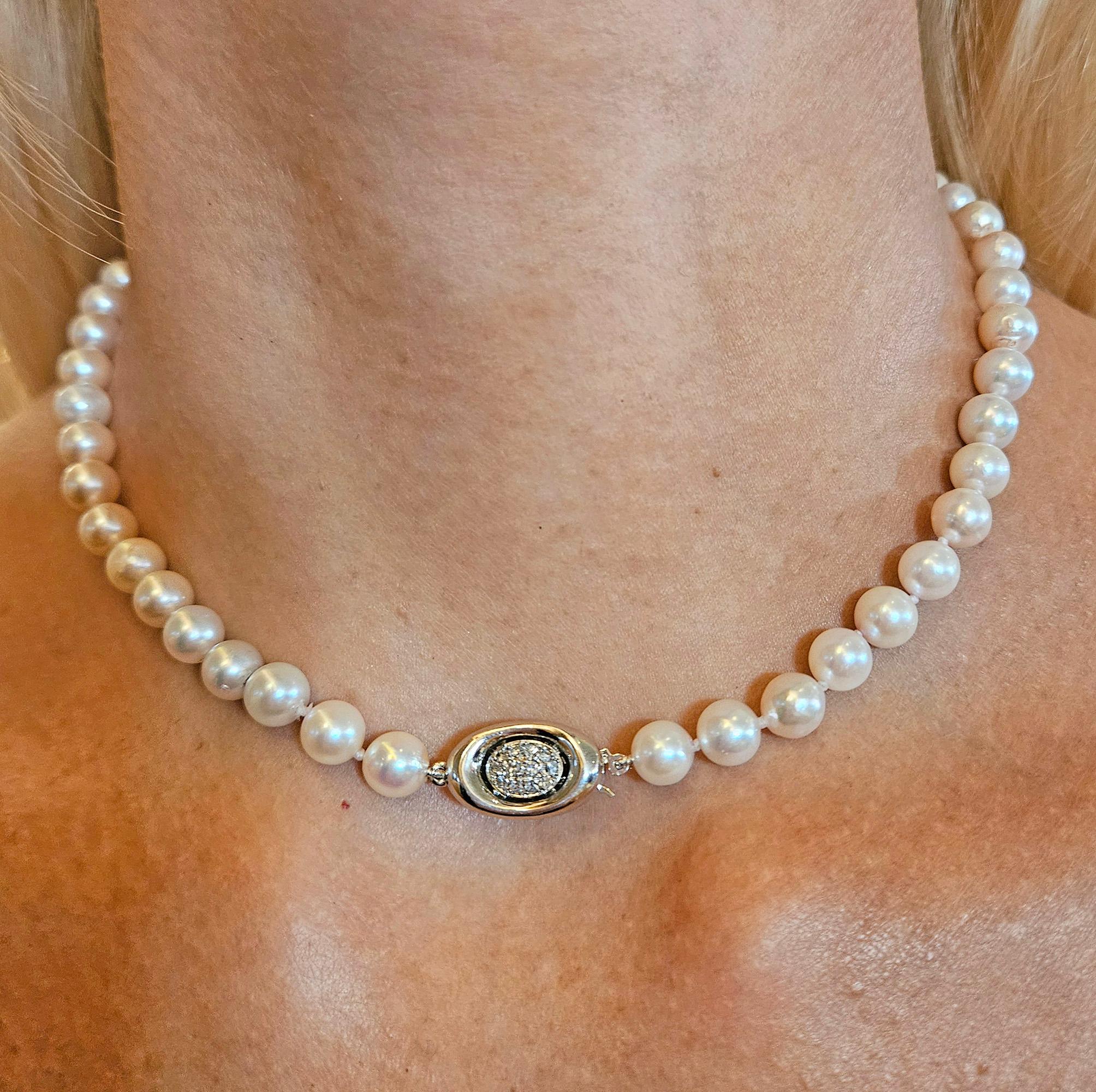 Collana classica lunga 26 3/4