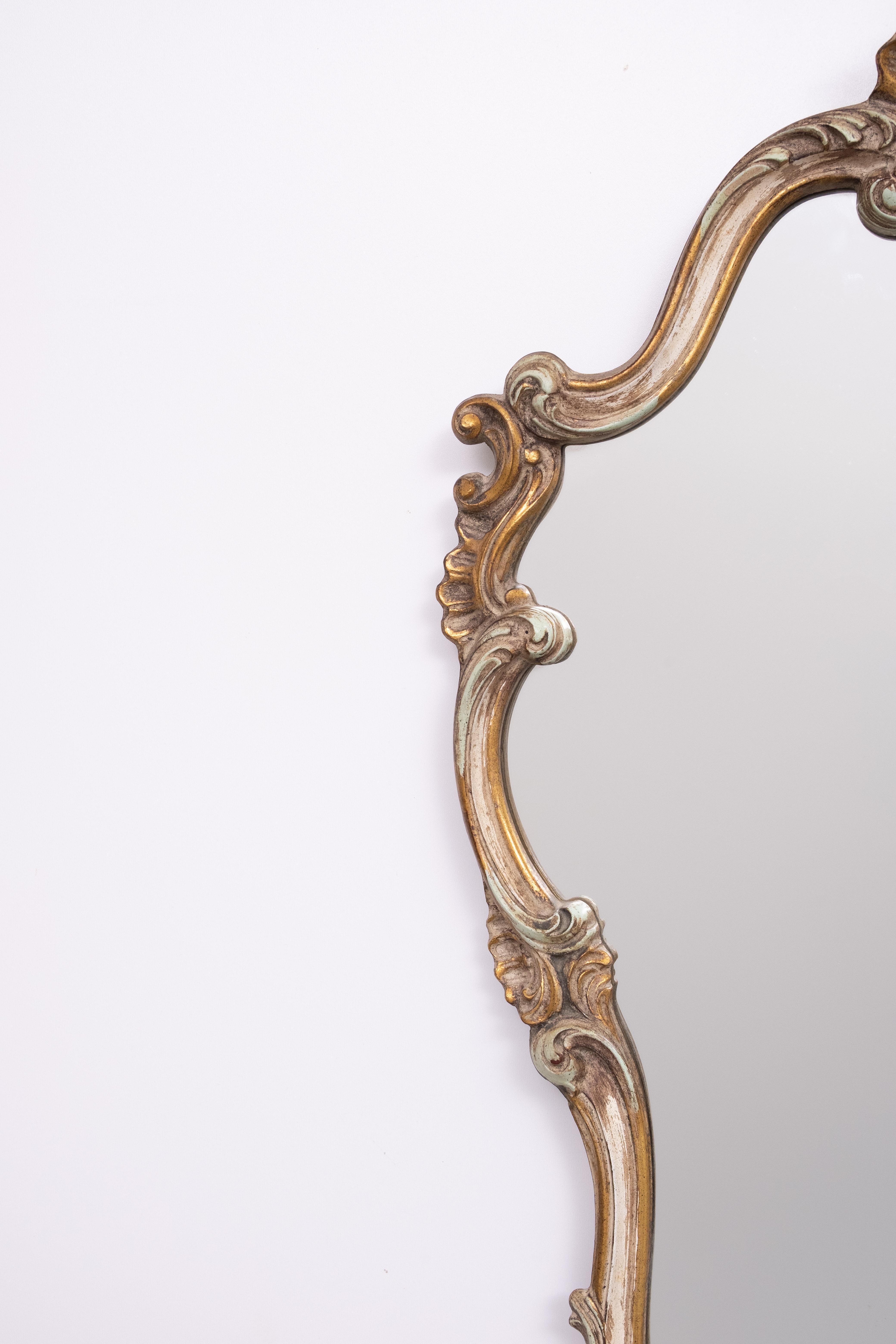 Bois Classique Louis xvi   Miroir mural  par Deknudt     1970 Belgique en vente