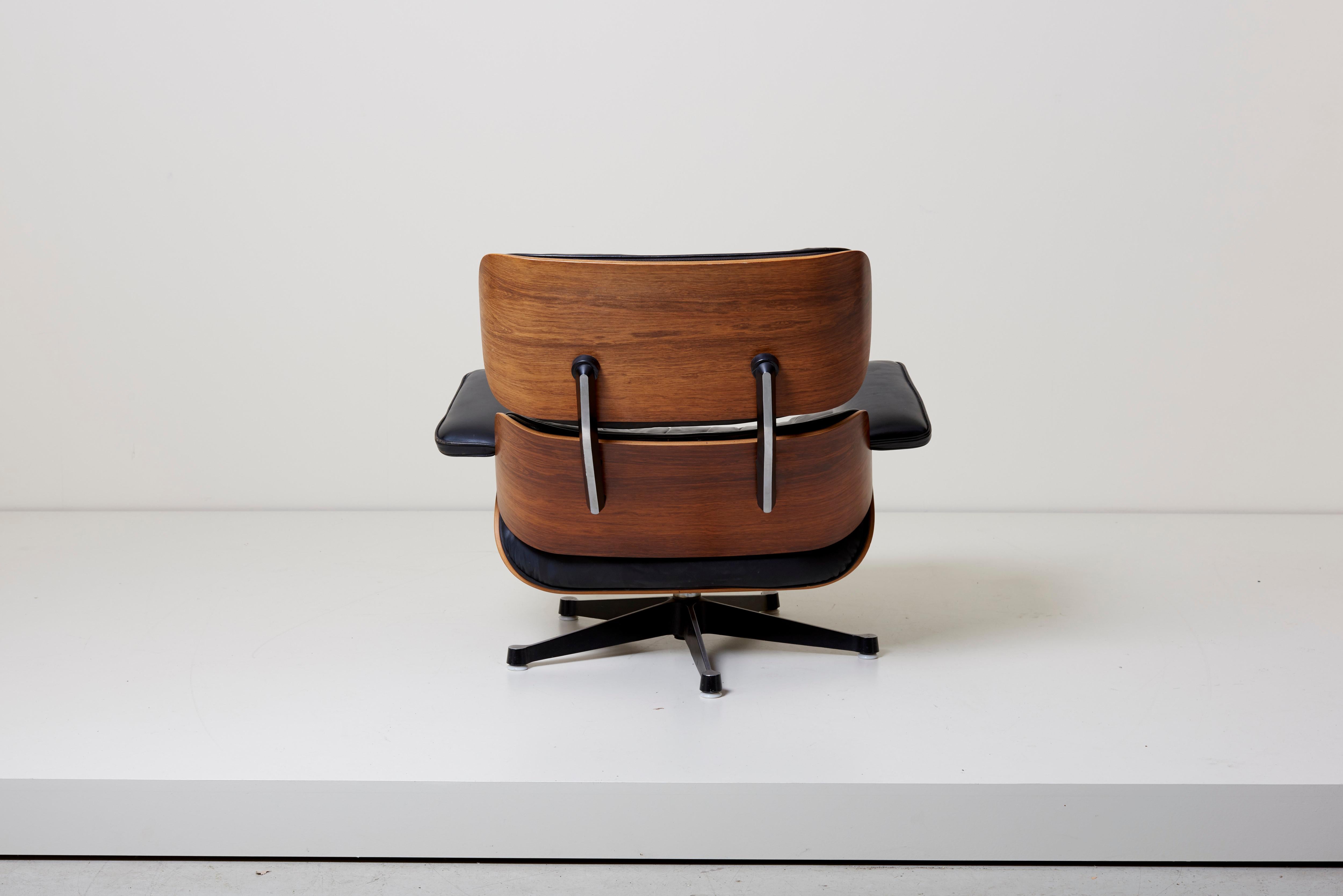 Mid-Century Modern Classic Lounge Chair by Ray and Charles Eames for Herman Miller, 1970s