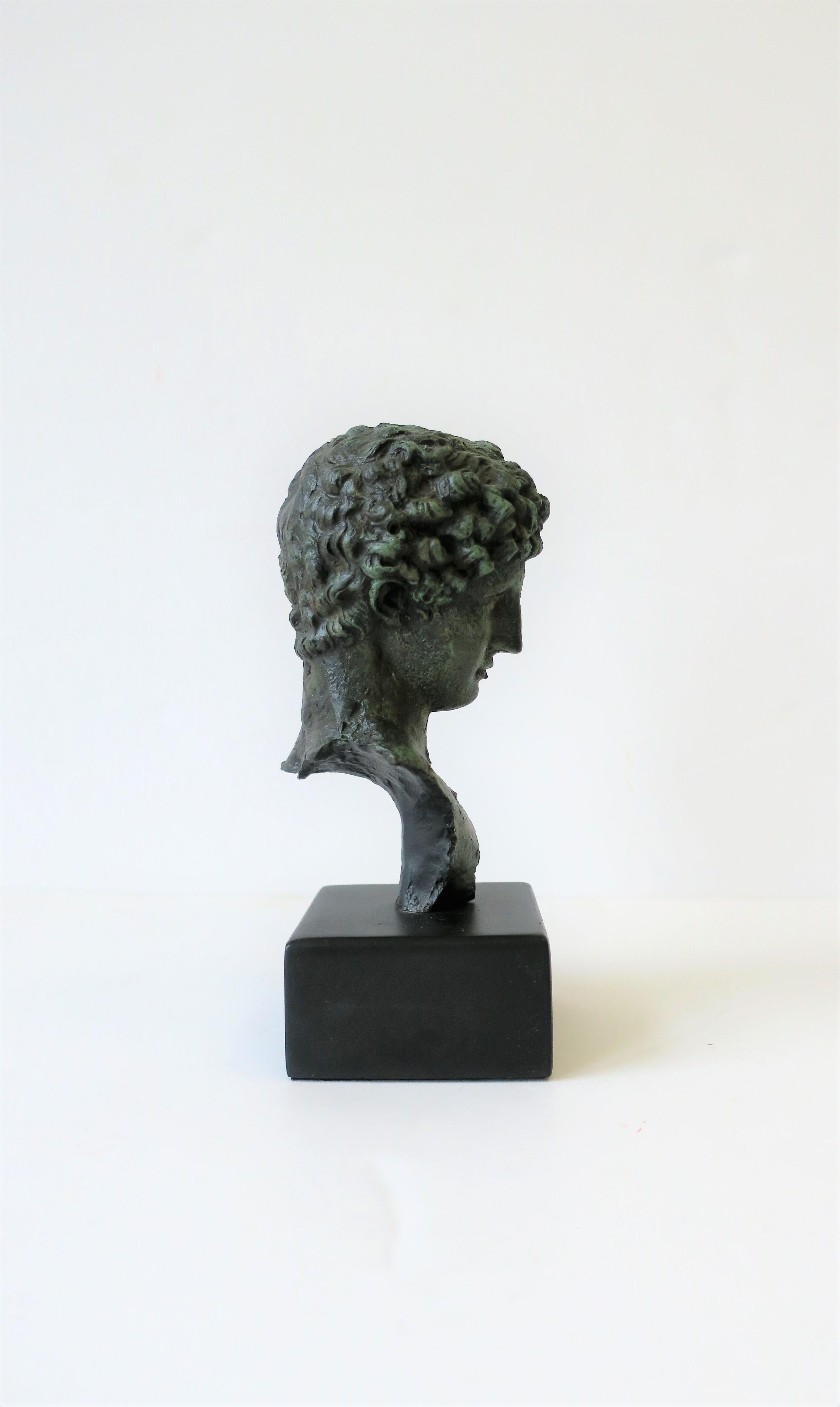 Classic Male Bust Sculpture on Black Base In Excellent Condition In New York, NY
