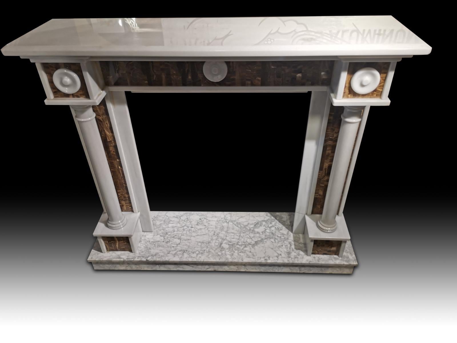 Classic Marble Fireplace, 20th Century For Sale 4