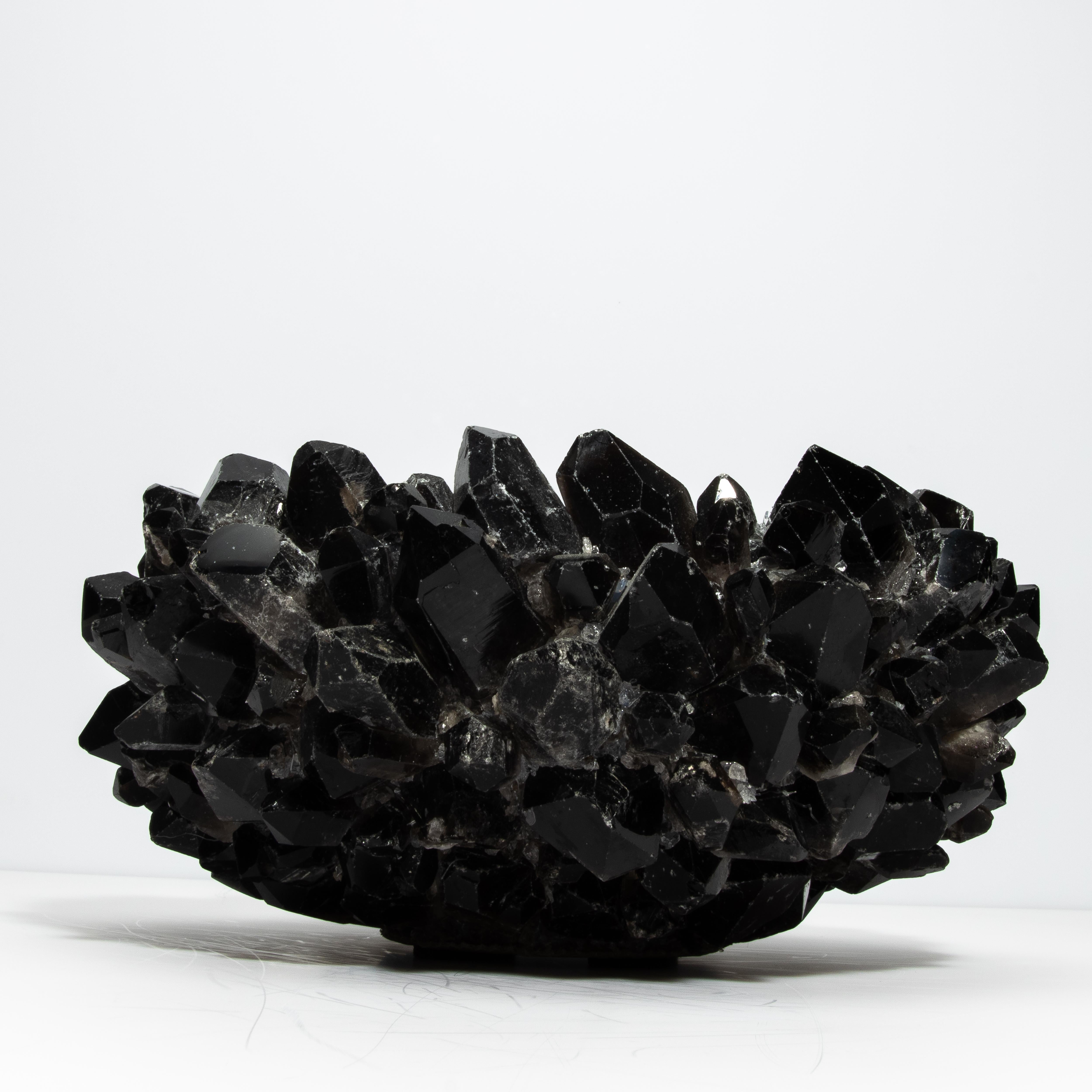 XXIe siècle et contemporain Bol moyen Classic en quartz noir en vente