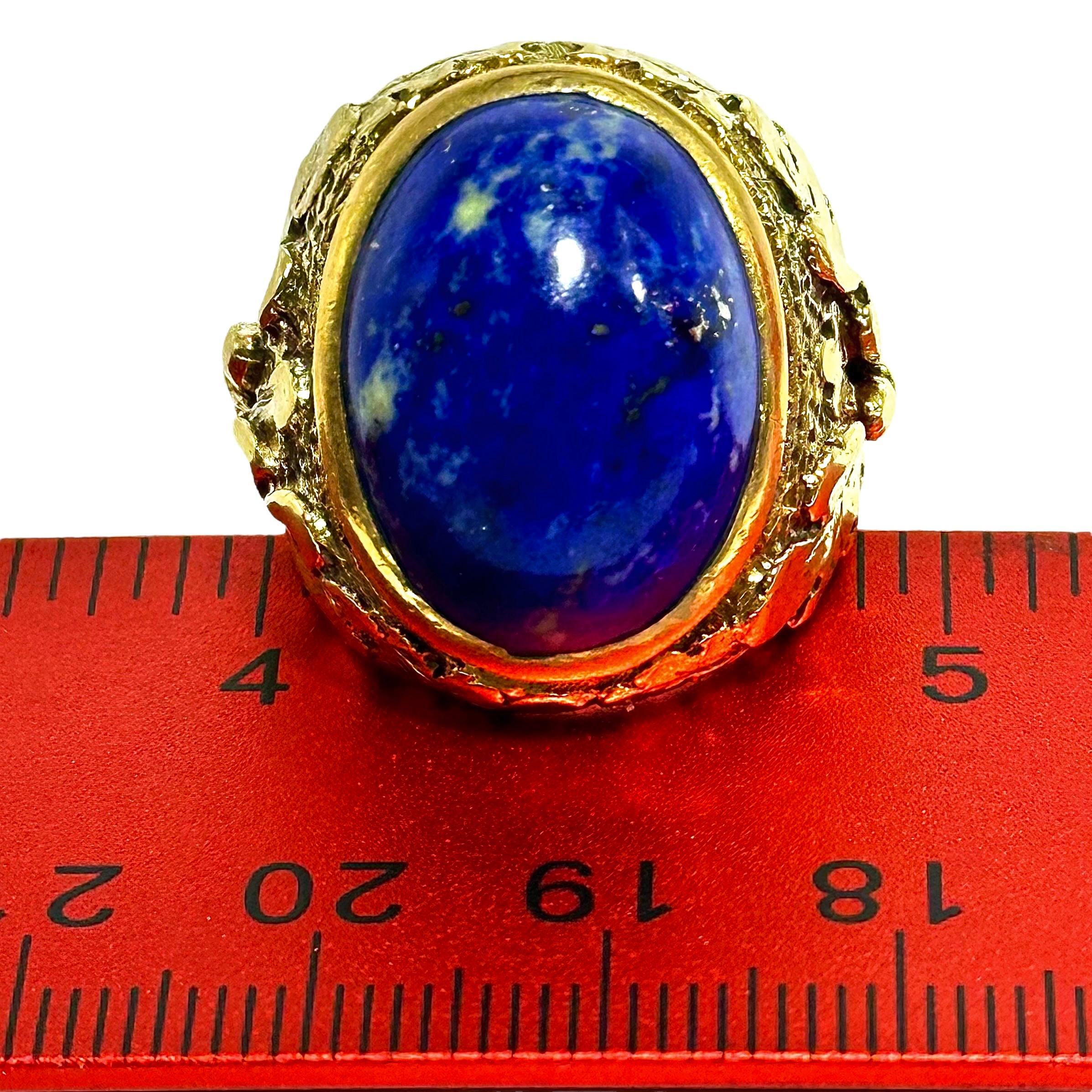 Klassischer Siegelring für Männer aus 18 Karat Gelbgold und Lapislazuli-Cabochon im Angebot 8