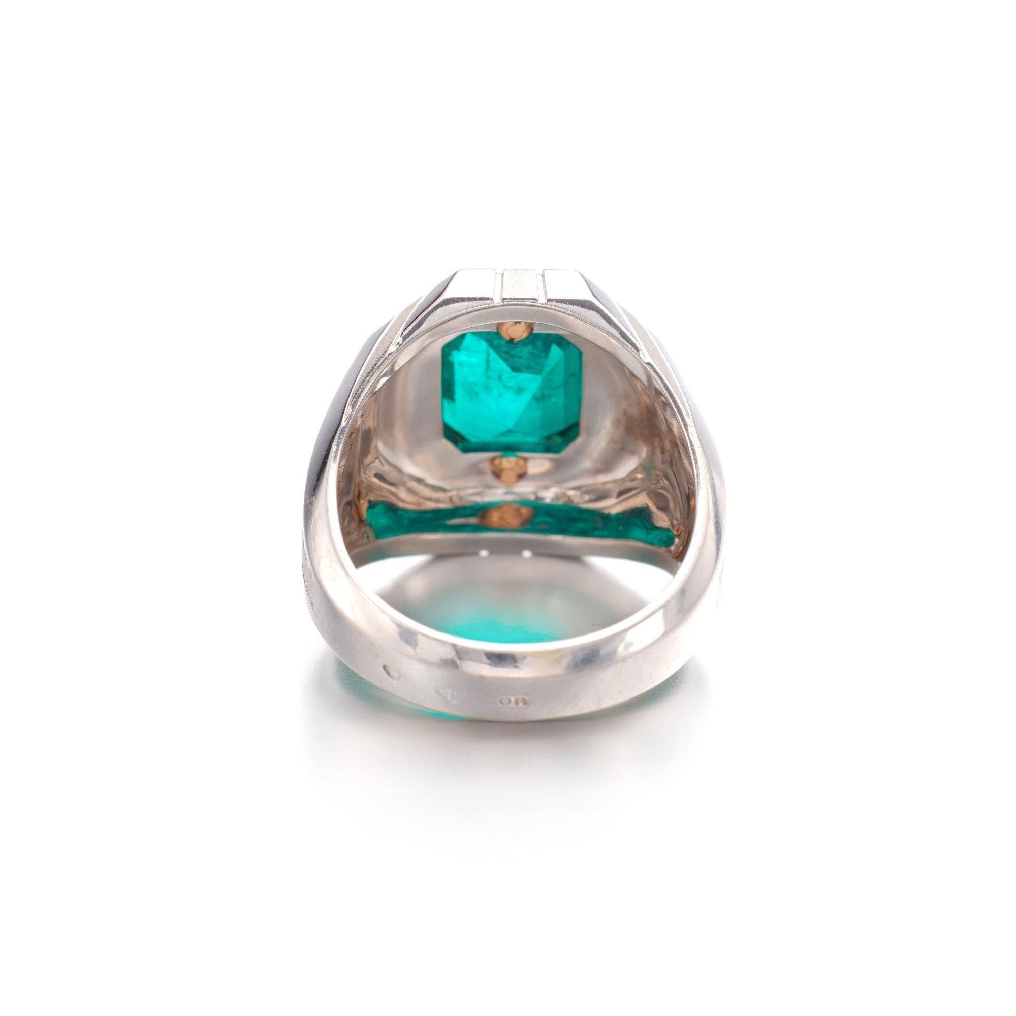 Im Angebot: Klassischer Smaragd-Verlobungsring für Männer, Smaragd-Goldring, Cocktail-Ring () 7