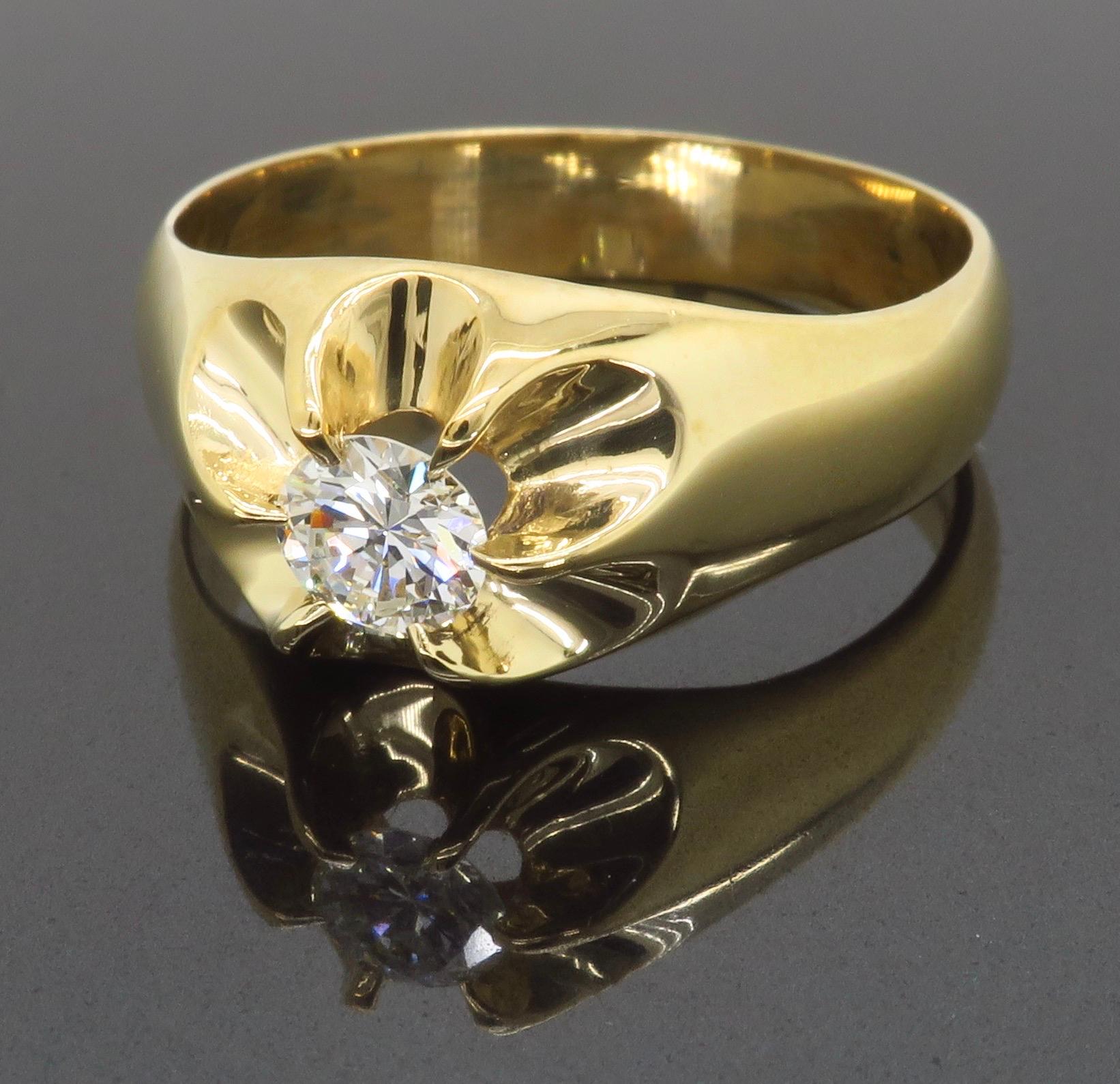 Classic Men's Solitaire Diamond Ring  For Sale 6