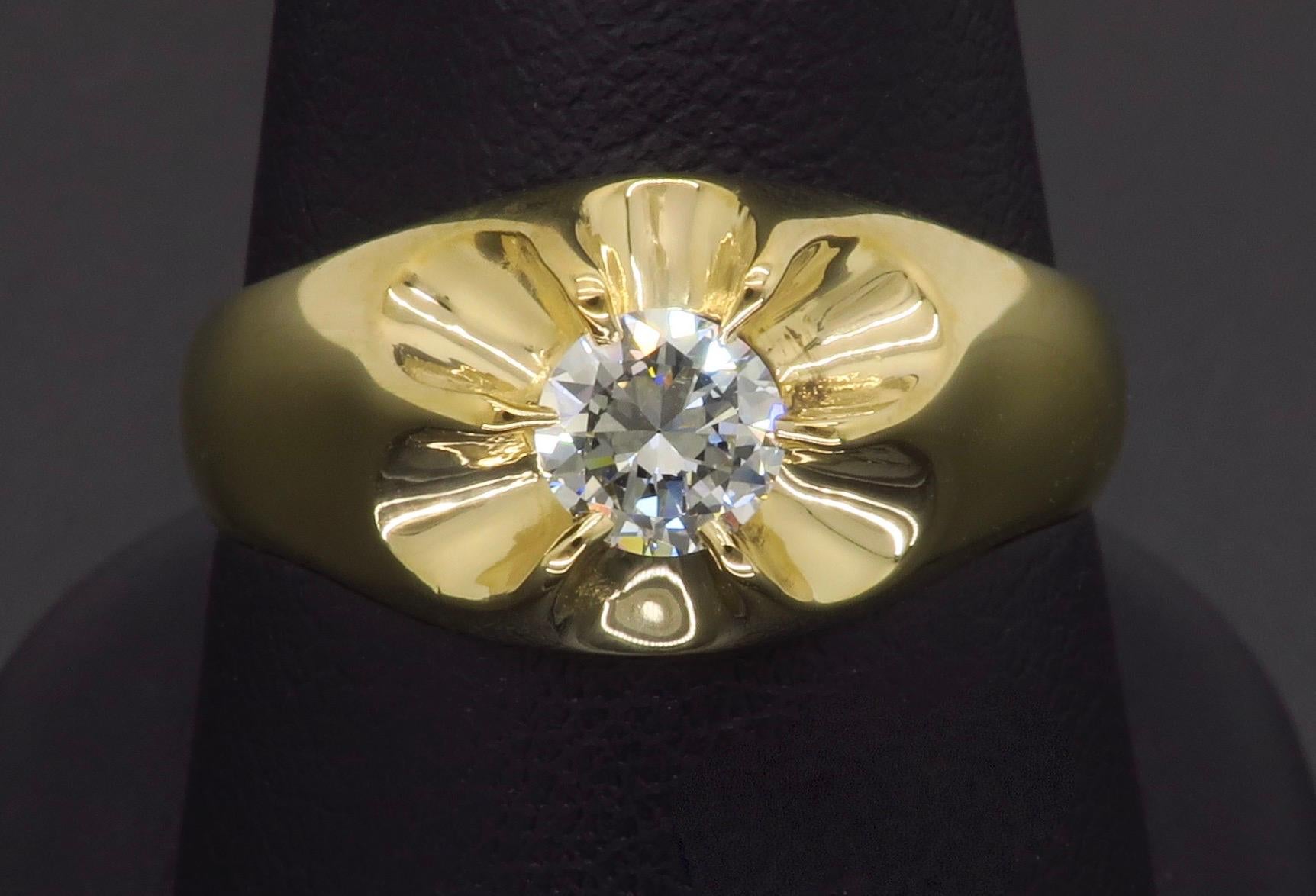 Classic Men's Solitaire Diamond Ring  For Sale 8