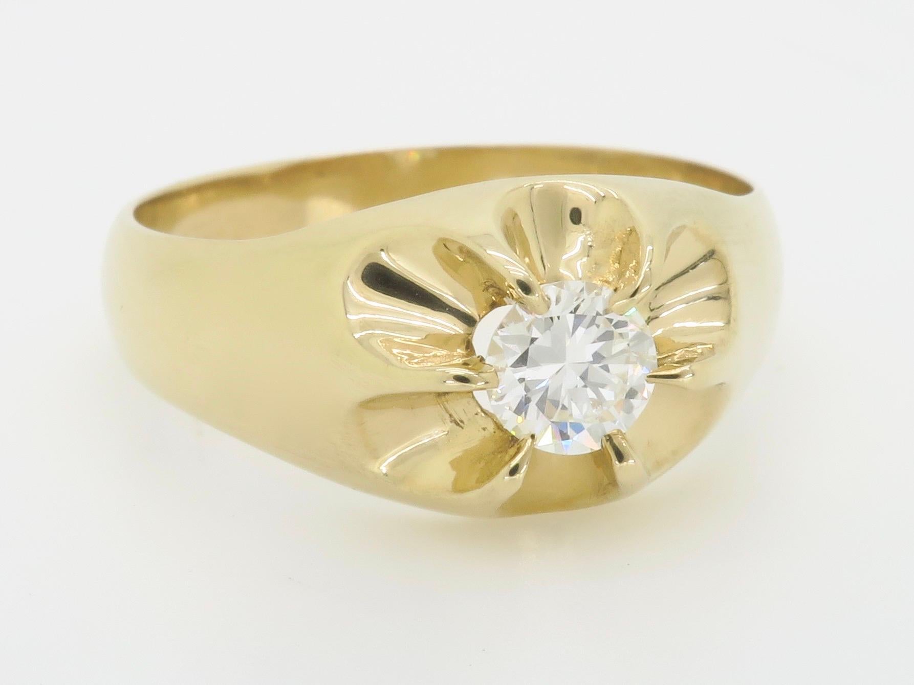 Classic Men's Solitaire Diamond Ring  For Sale 11