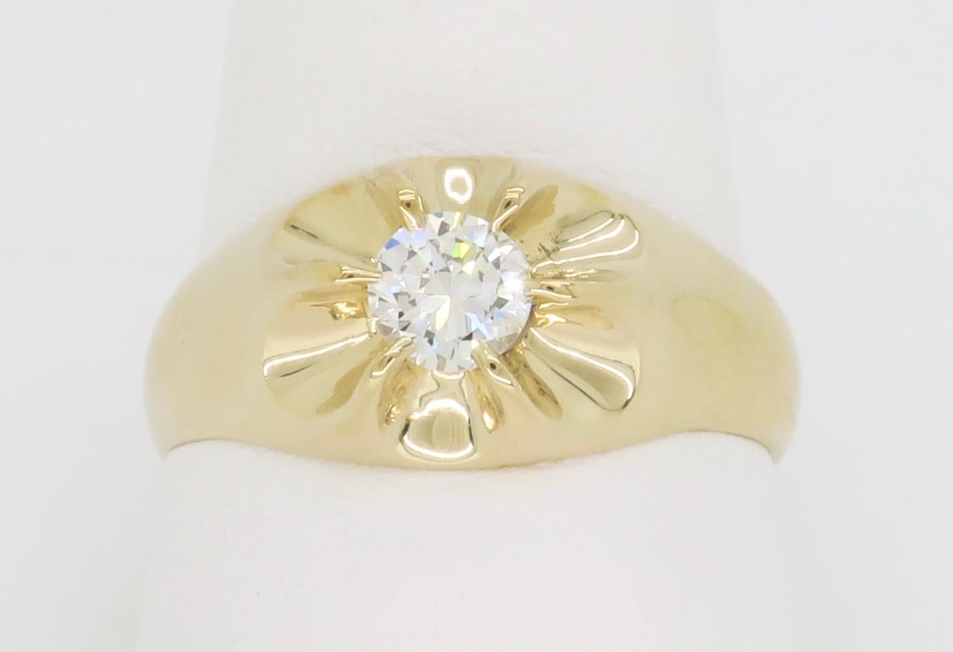 Classic Men's Solitaire Diamond Ring  For Sale 5