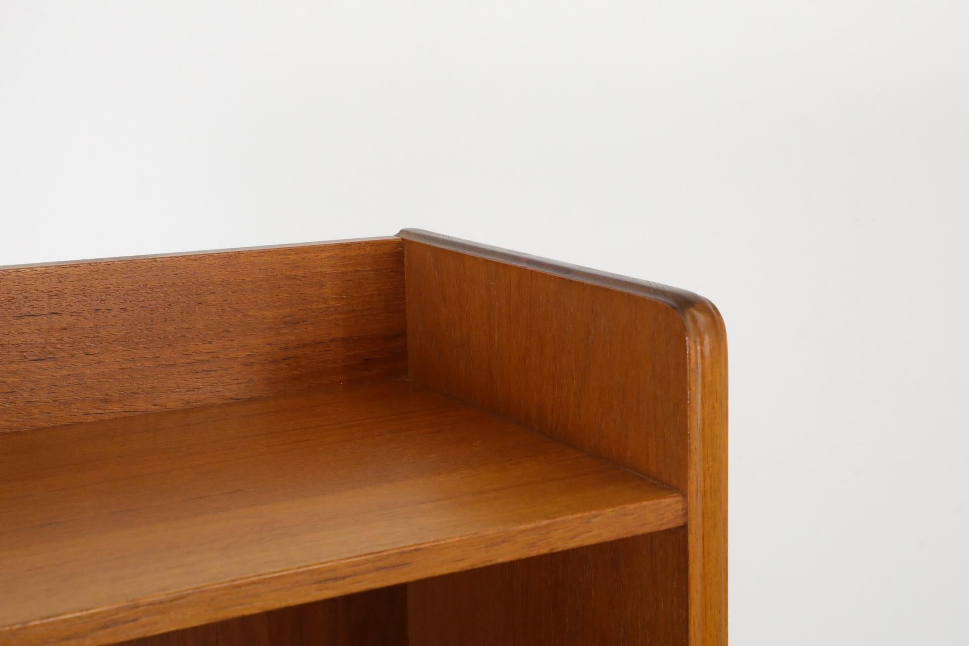 Classic Mid-Century Danish Teak Standing Bookcases 7