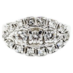 Bague classique du milieu du siècle avec diamants en 14k