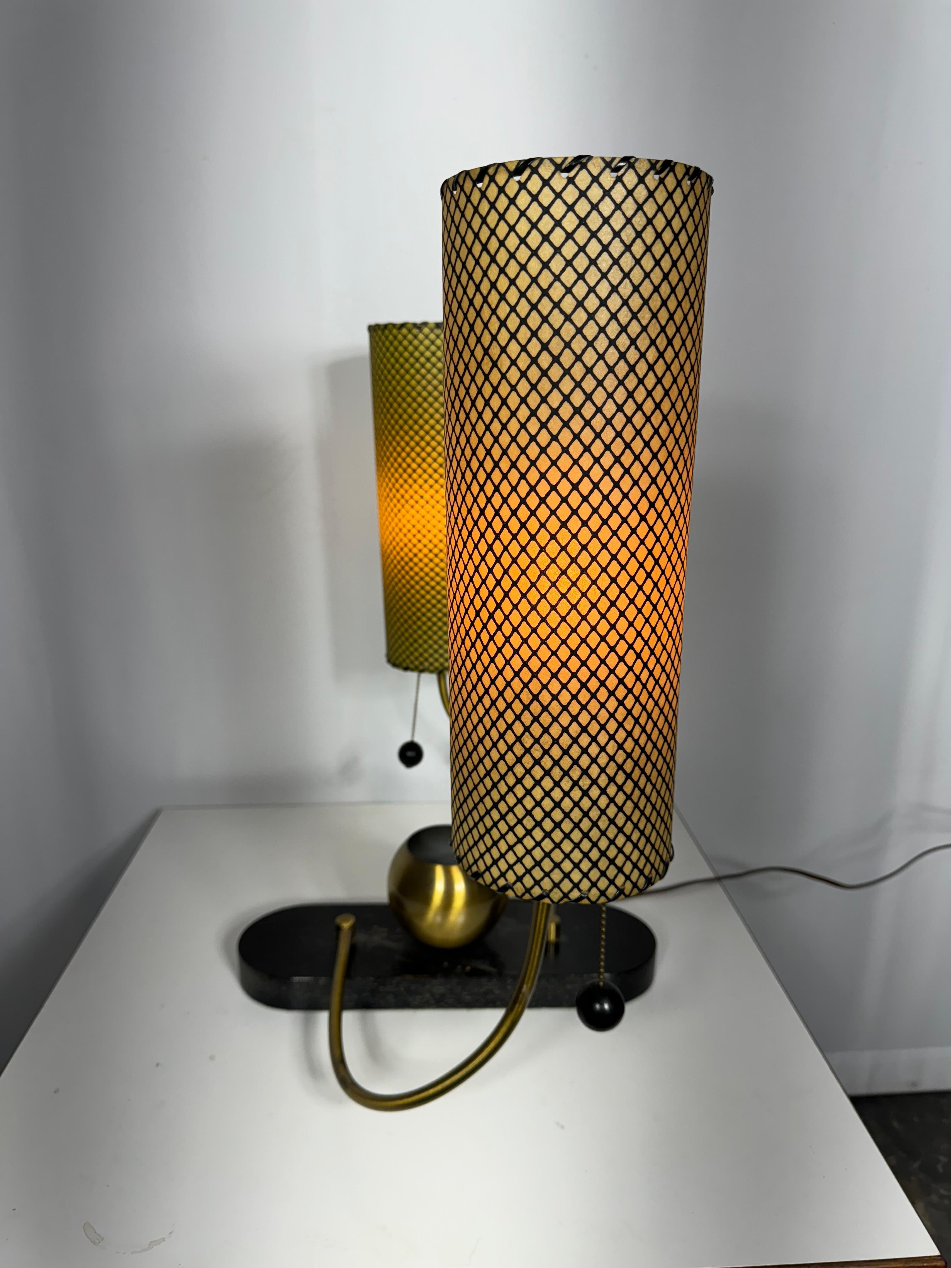 Classic Mid Century Double Shade Desk/Table Lamp by Majestic Lamp Co. In Good Condition In Buffalo, NY