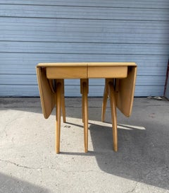 Classic Mid Century Heywood-Wakefield Butterfly Drop-Leaf Wishbone Dining Table