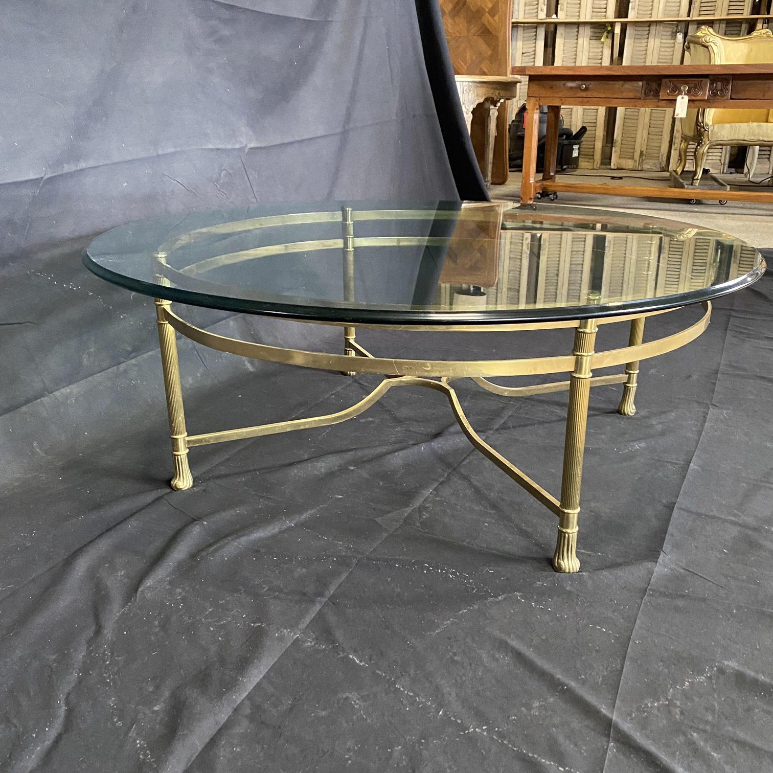 Classic Mid Century Labarge Brass and Glass Coffee Table In Good Condition For Sale In Hopewell, NJ