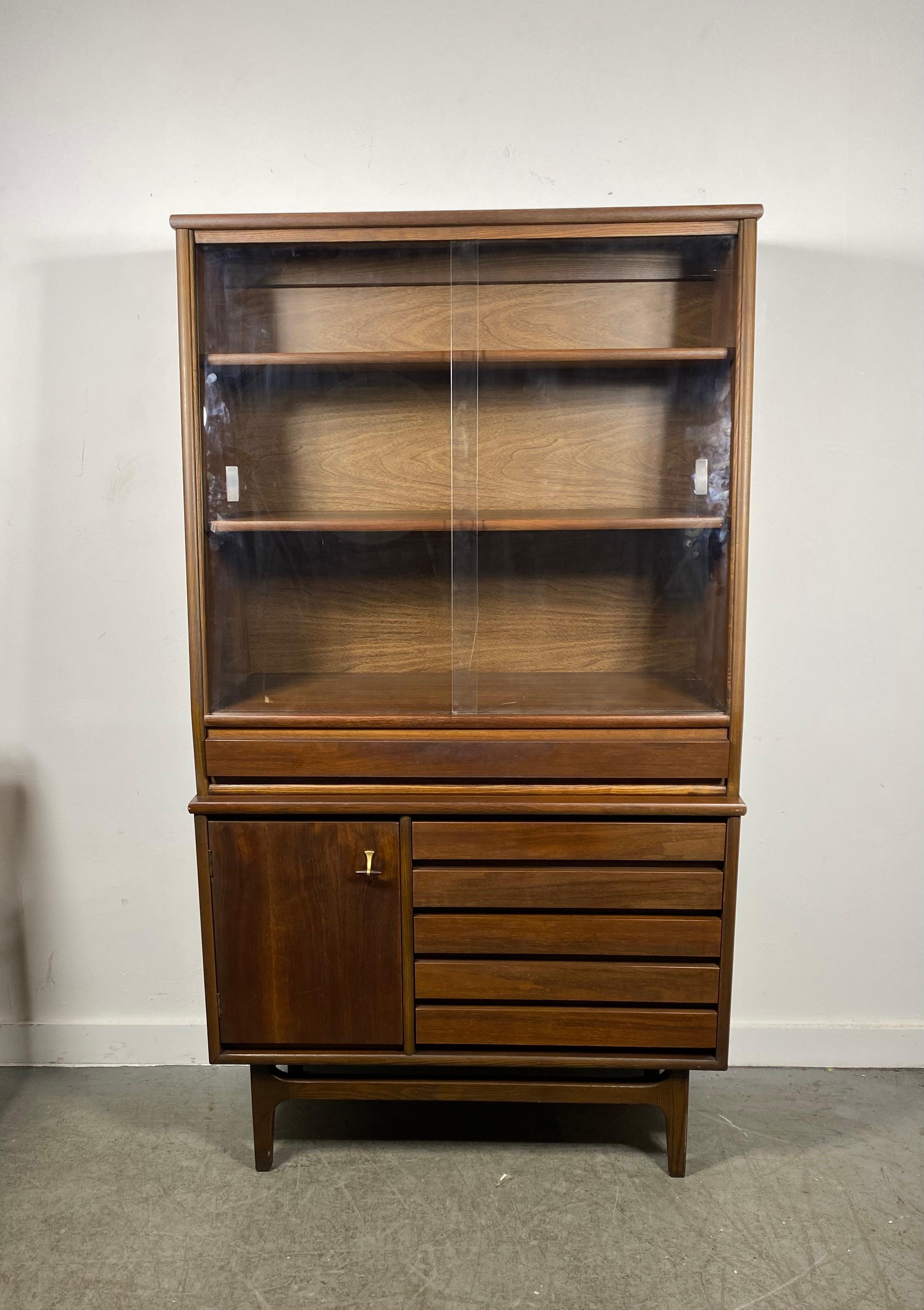 Mid-Century Modern Classic Mid Century Modern Cabinet in Walnut by Stanley 