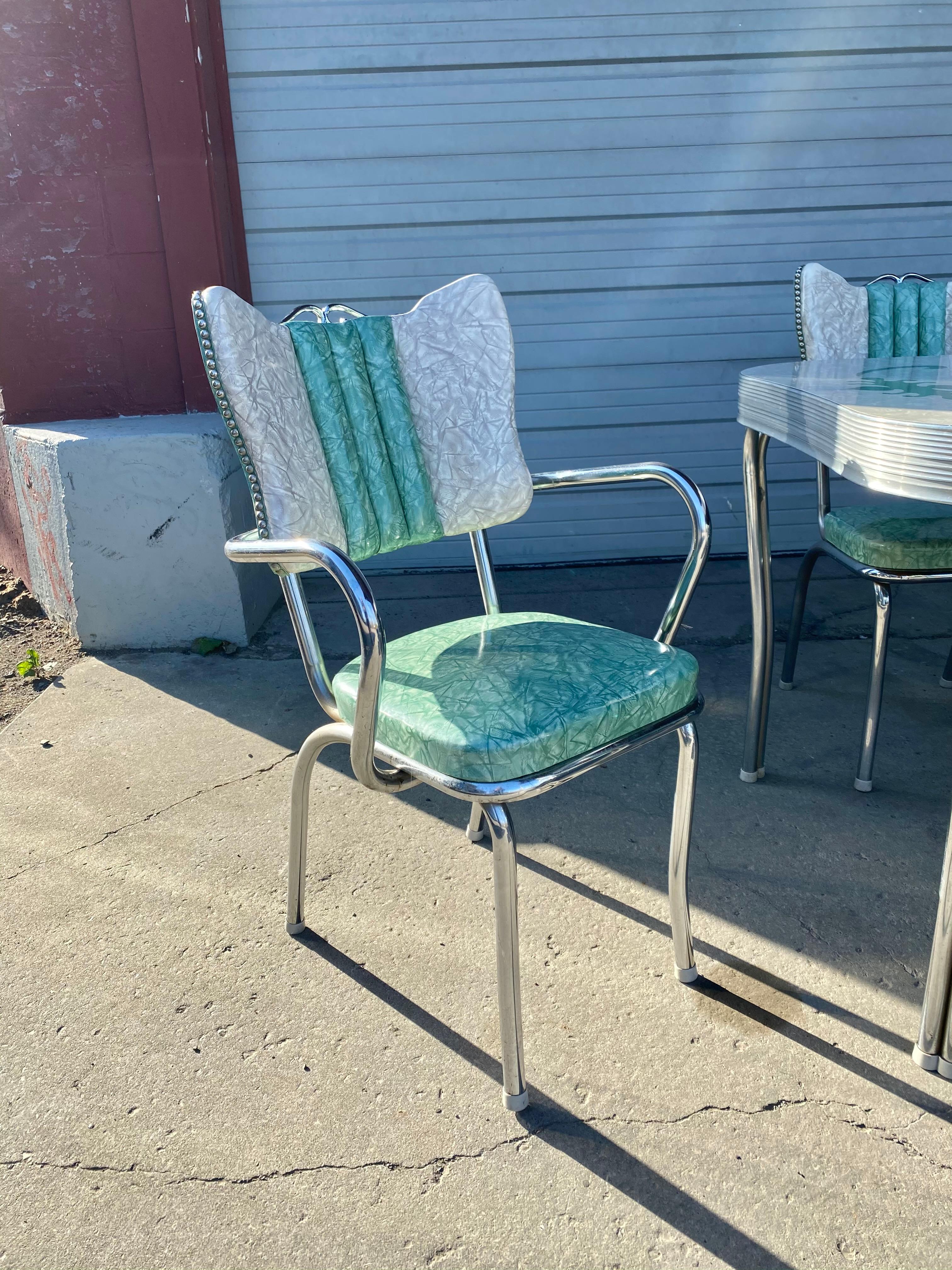 American Classic Mid-Century Modern Chrome Dinette / Kitchen Set with 2 Captains Chairs