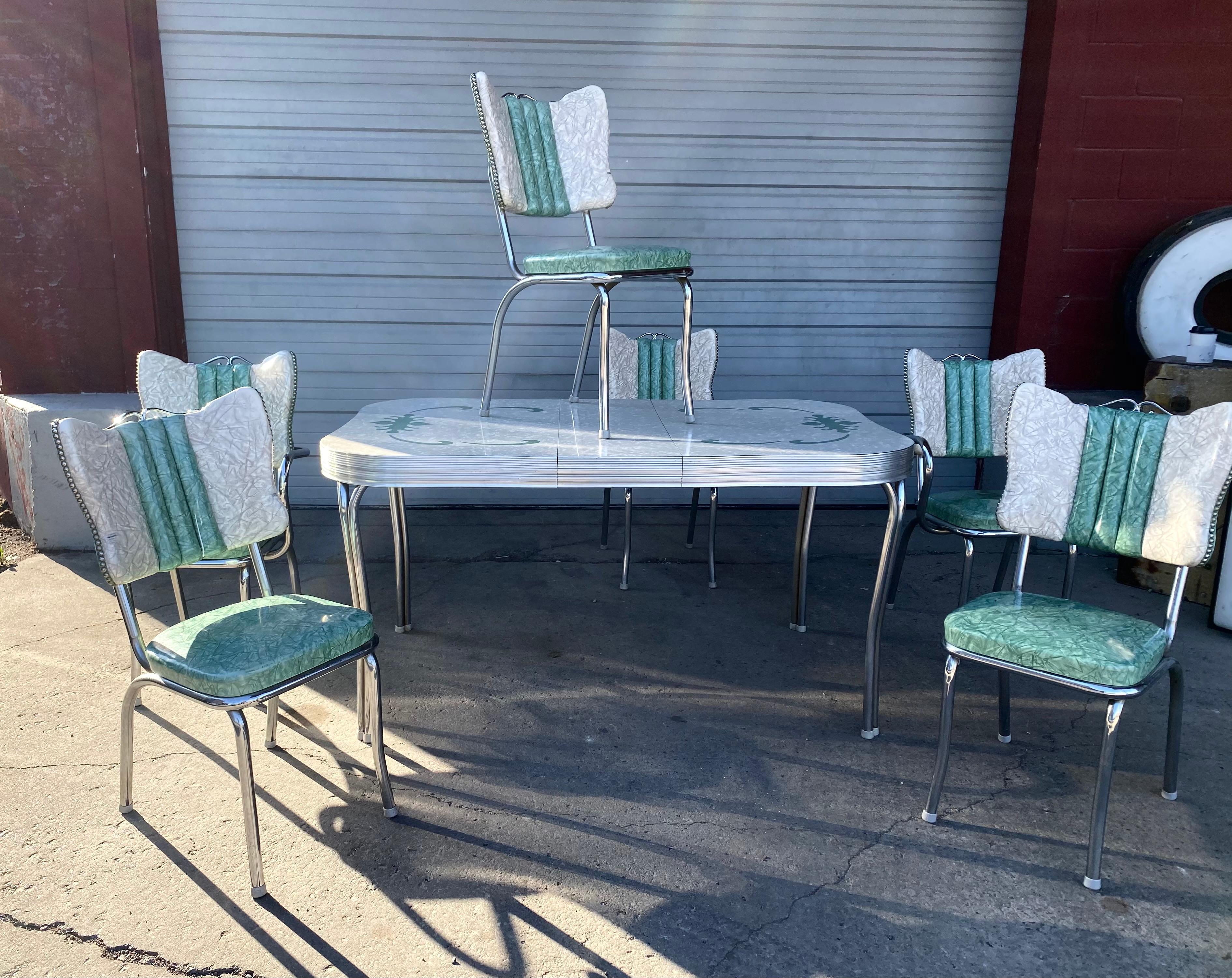 Naugahyde Classic Mid-Century Modern Chrome Dinette / Kitchen Set with 2 Captains Chairs