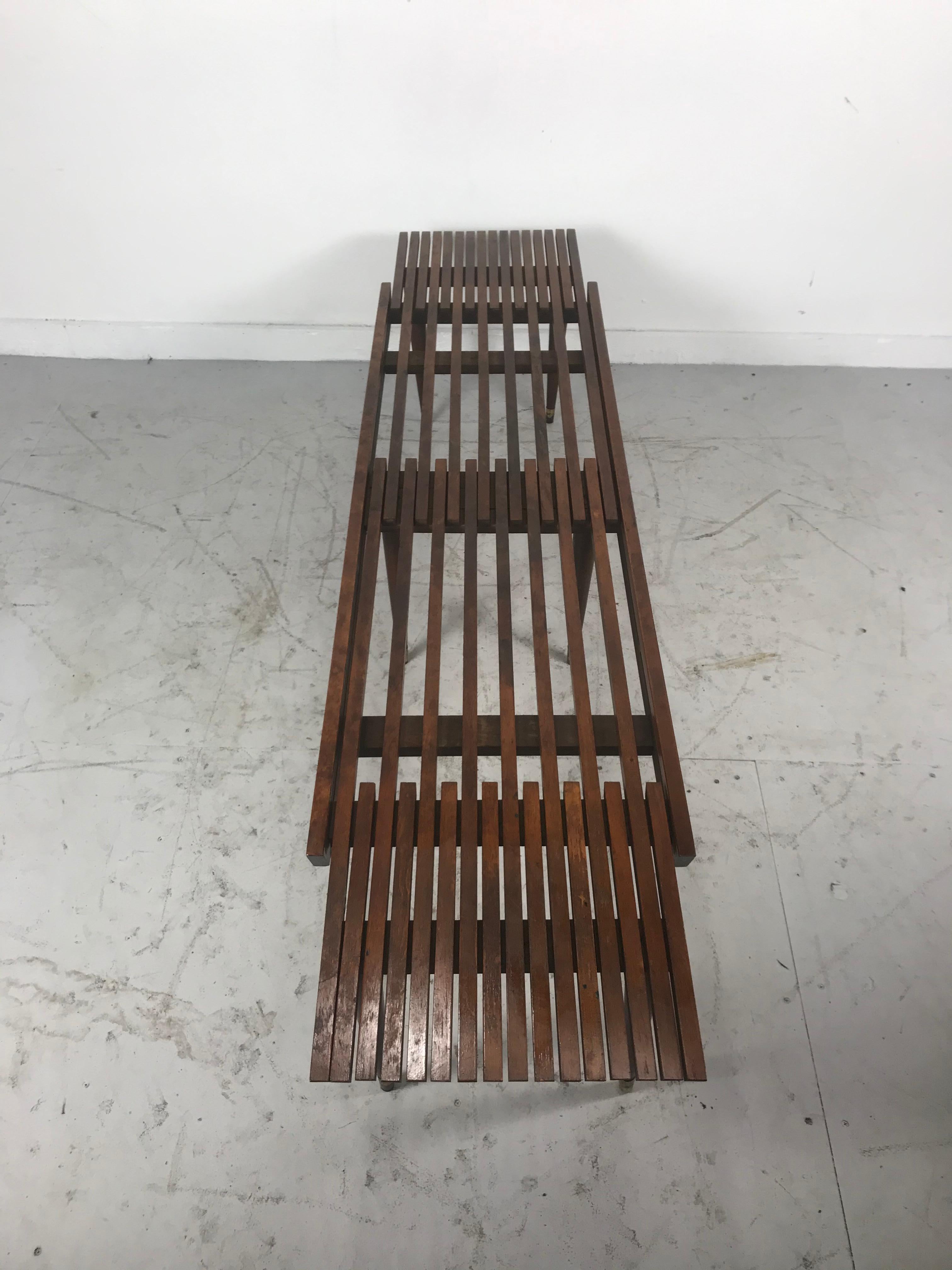 Classic Mid-Century Modern expandable slat bench/ table, made in Italy. Ingenious design, bench 52