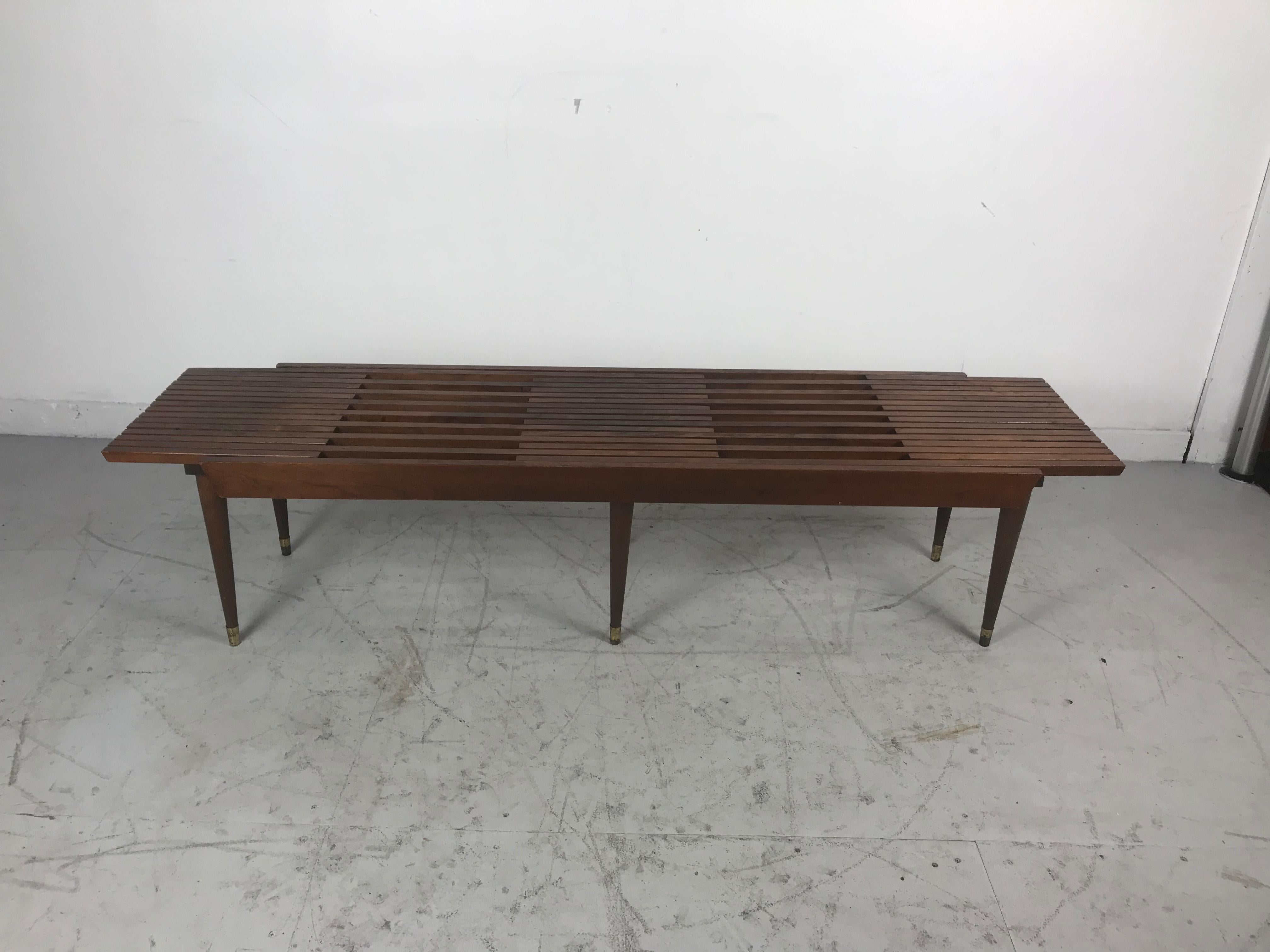 expandable slat coffee table