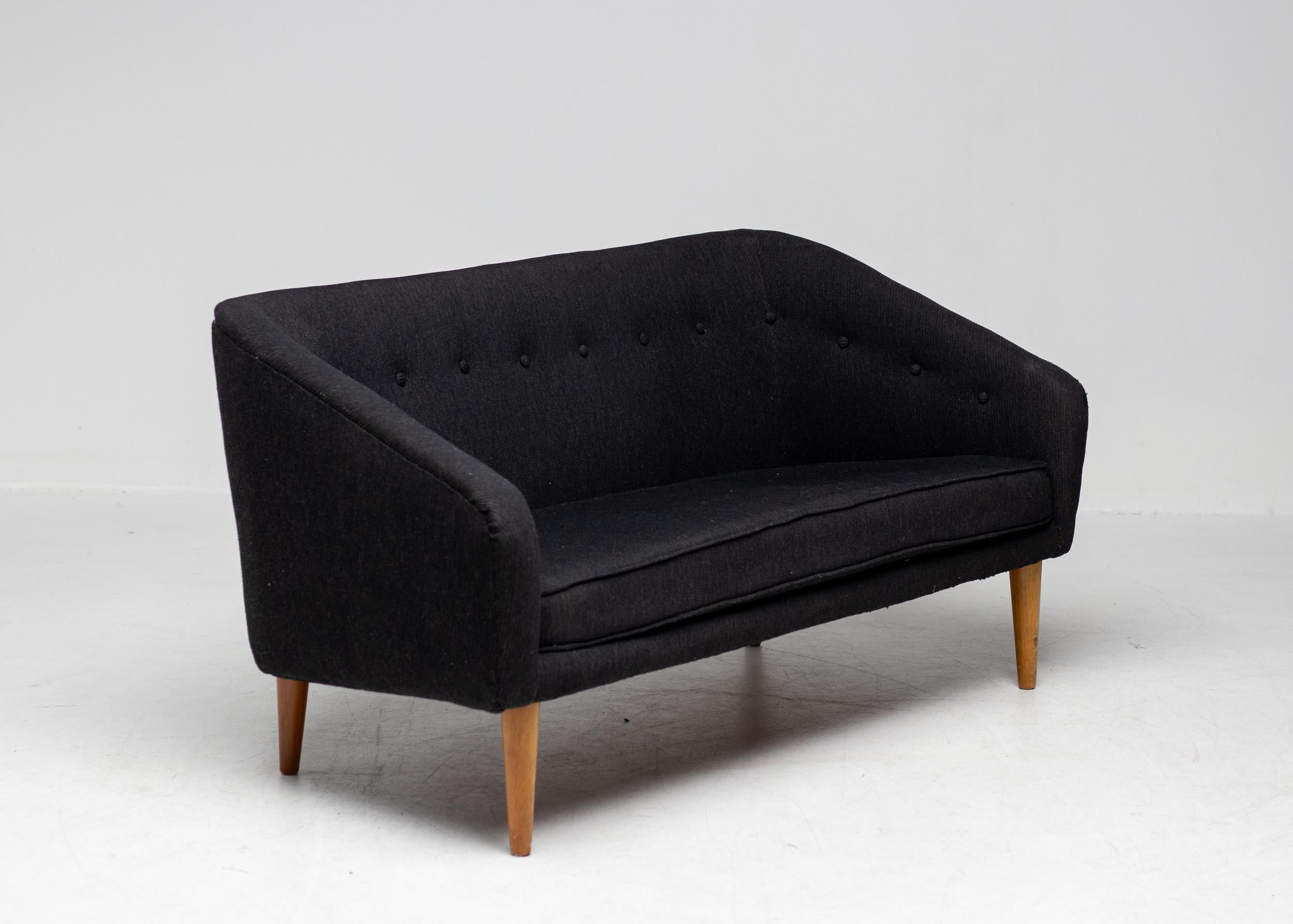 Danish Classic Mid Century Modern Scandinavian Sofa For Sale
