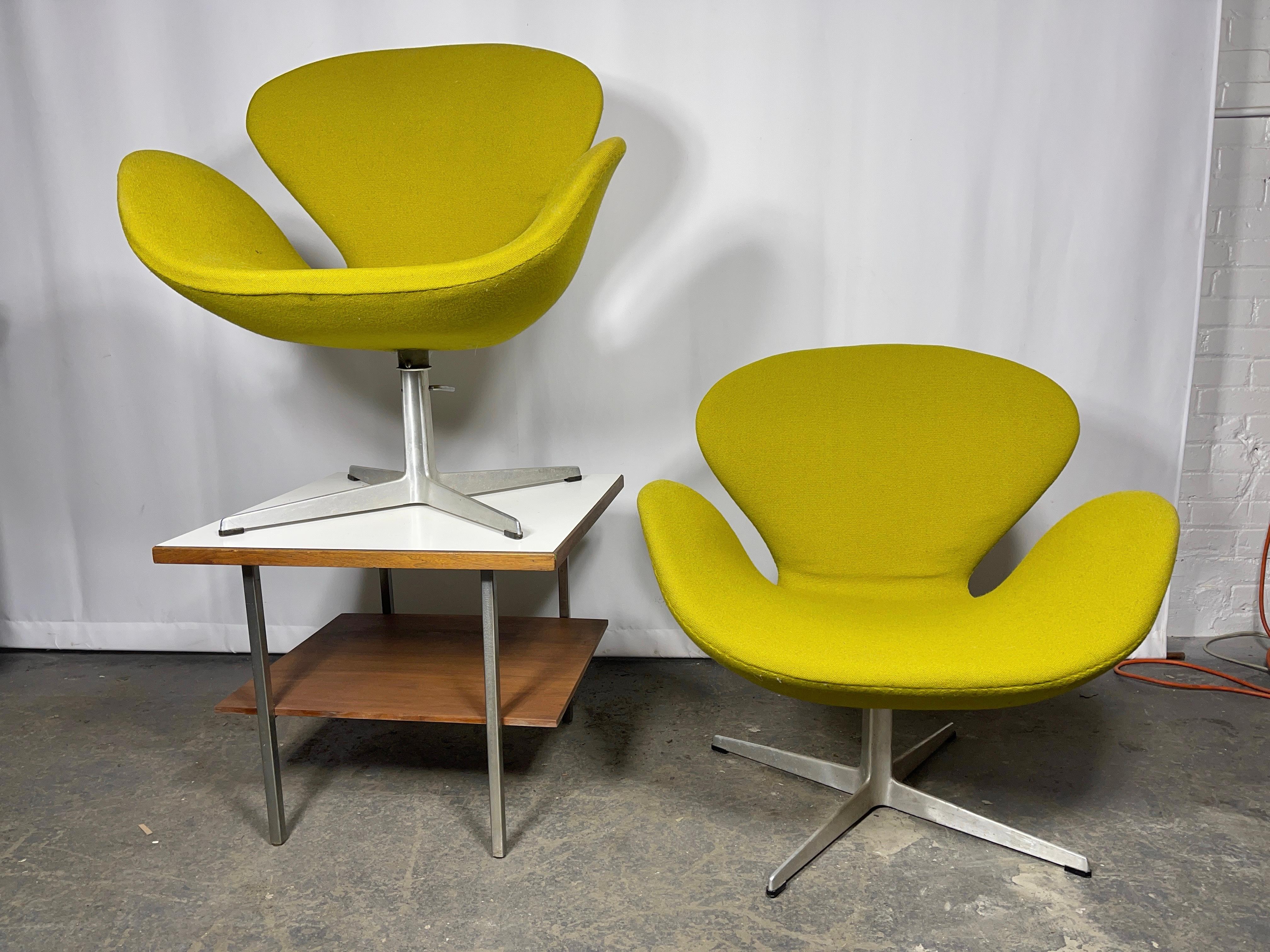 Cast Classic Mid Century Modern Swan Chairs, Arne Jacobsen/Fritzhansen , Denmark 1968 For Sale
