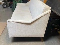 Klassisches Mid-Century Modernist-Sofa, nach Paul McCobb.