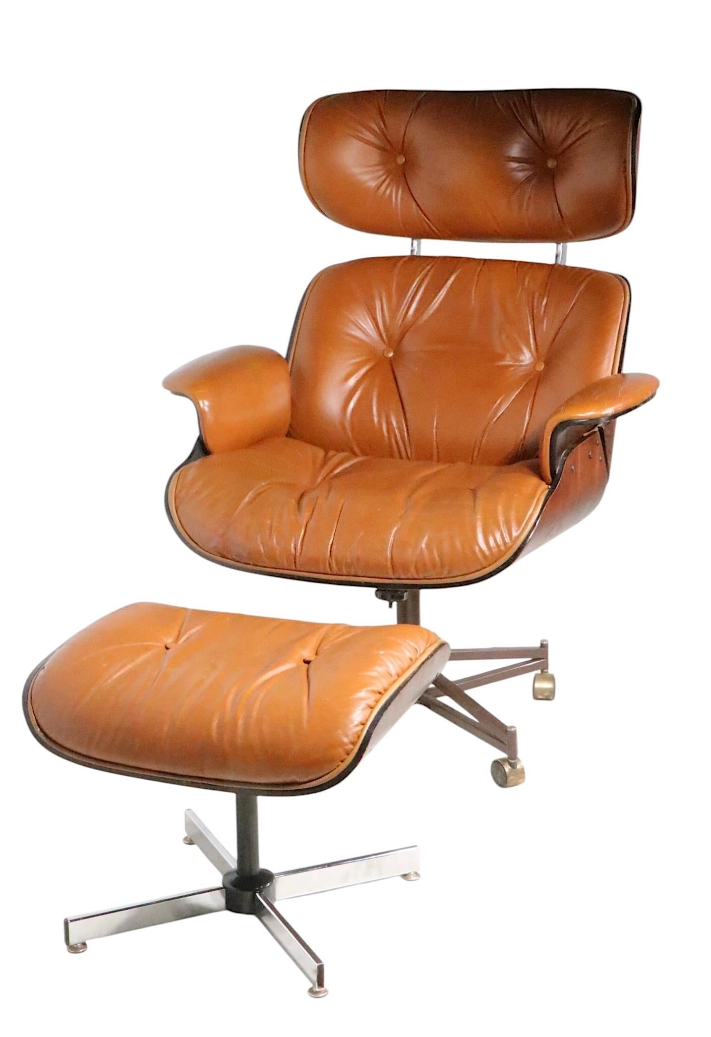 Classic Mid Century Plycraft Lounge Chair and Ottoman For Sale 9