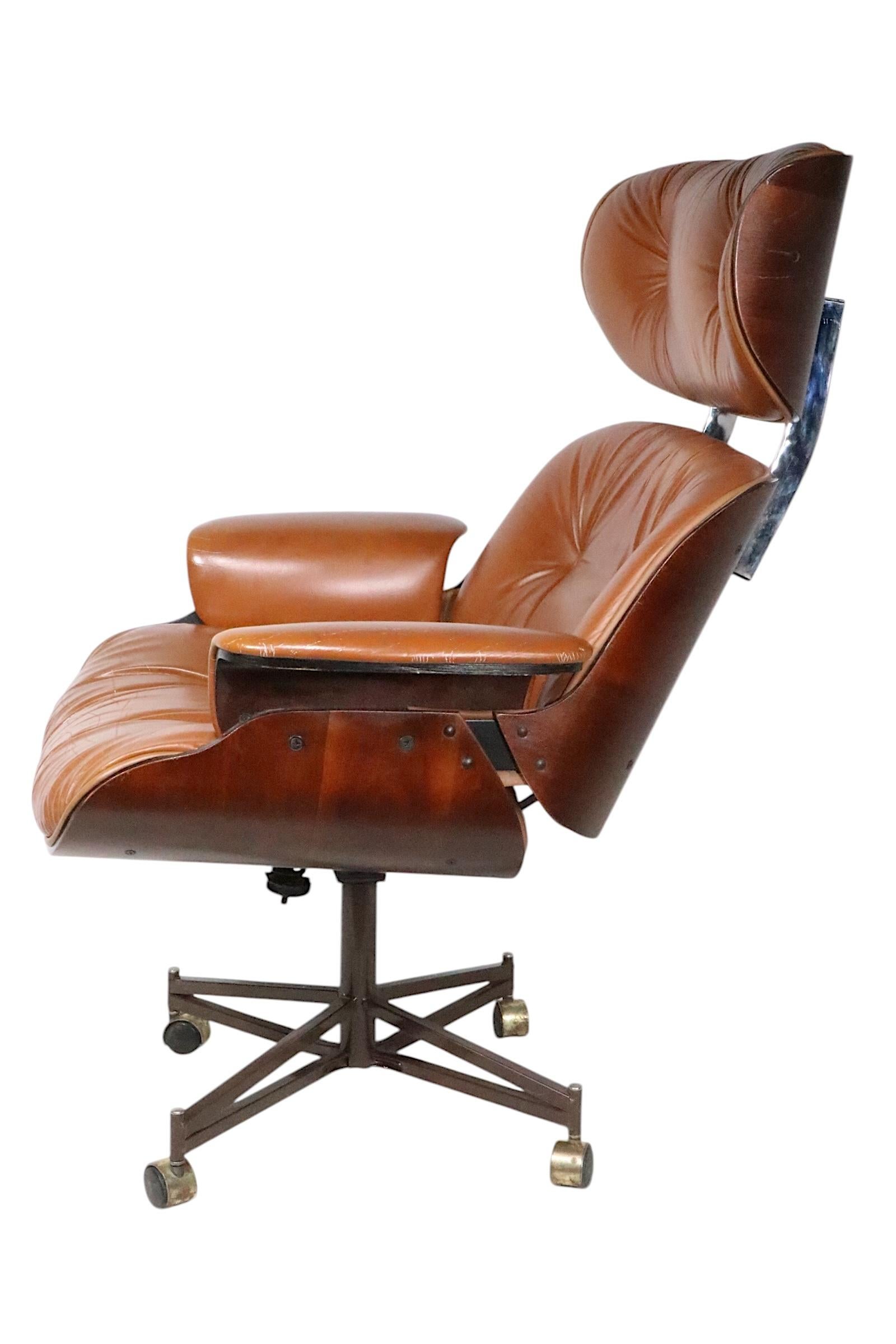 American Classic Mid Century Plycraft Lounge Chair and Ottoman For Sale