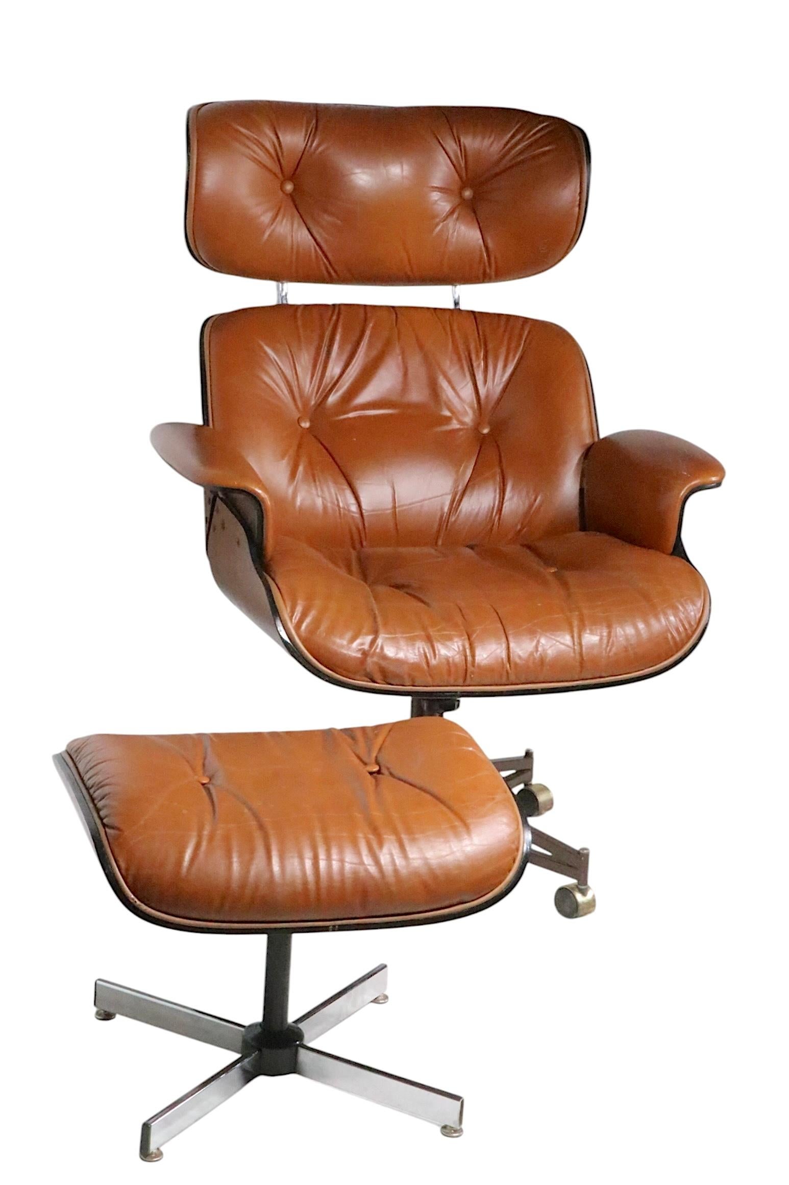 Classic Mid Century Plycraft Lounge Chair and Ottoman For Sale 2