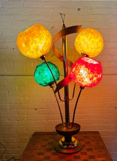 Classic Mid Century Spaghetti Shades spun lucite / walnut table lamp