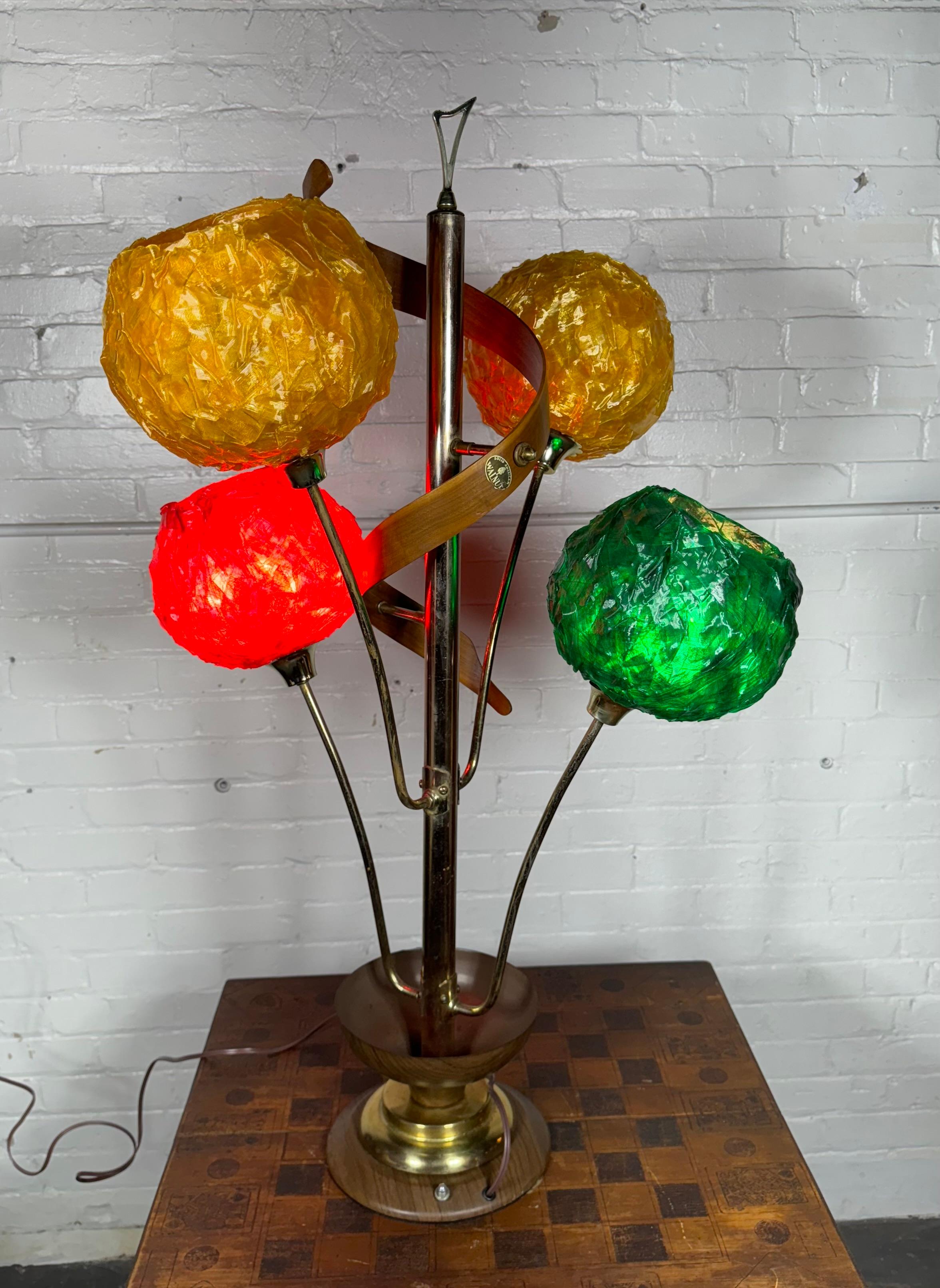 Mid-20th Century Classic Mid Century Spaghetti Shades spun lucite / walnut table lamp For Sale