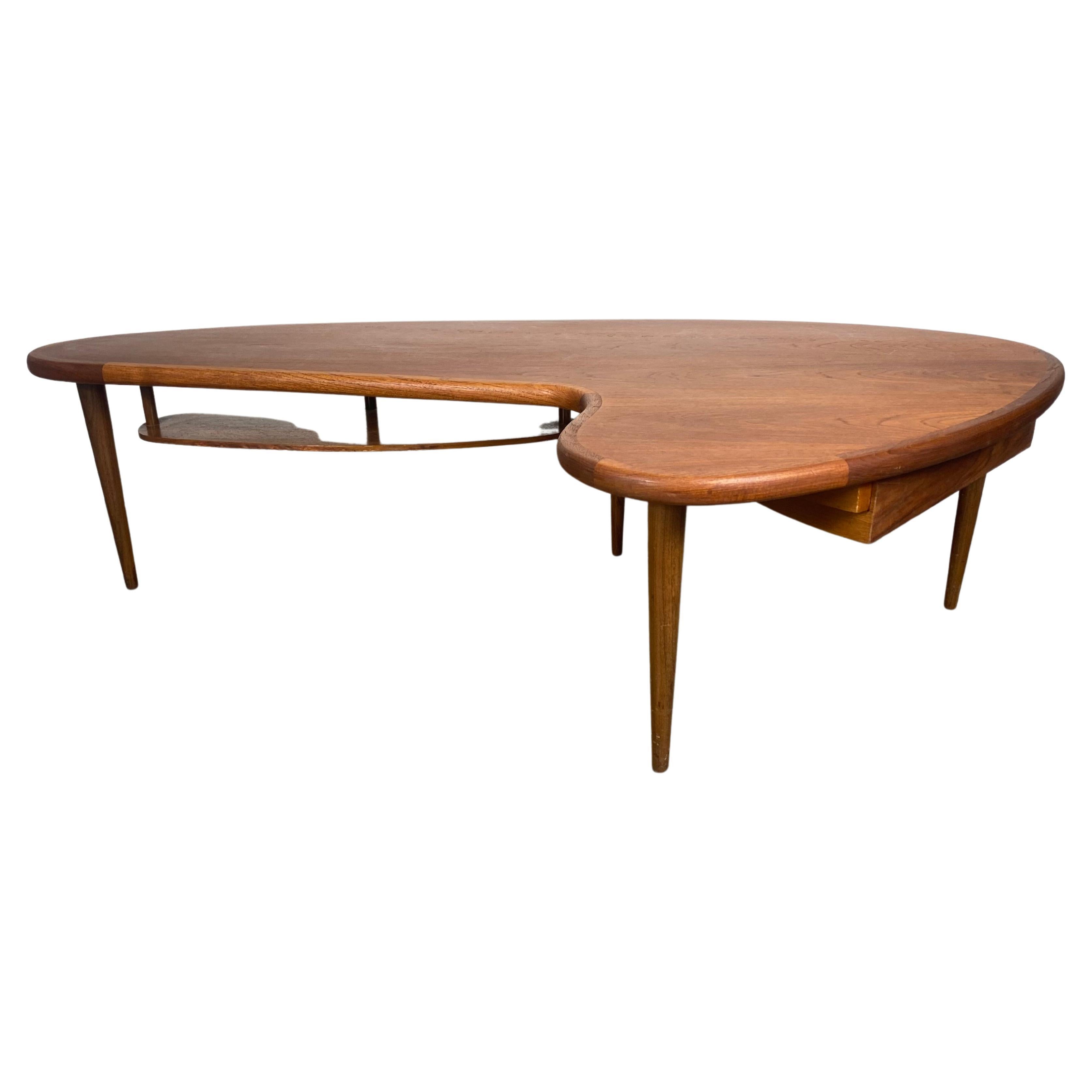 Classic Midcentury Walnut Boomerang Coffee / Cocktail Table with Drawer For Sale