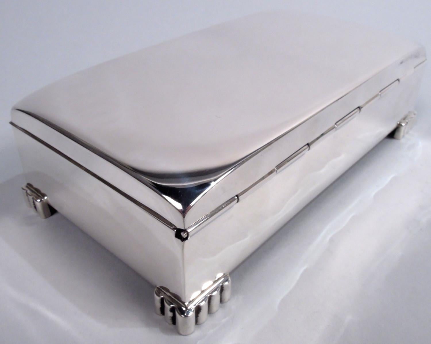 XX secolo Scatola classica in argento di Poole in stile Midcentury Modern in vendita
